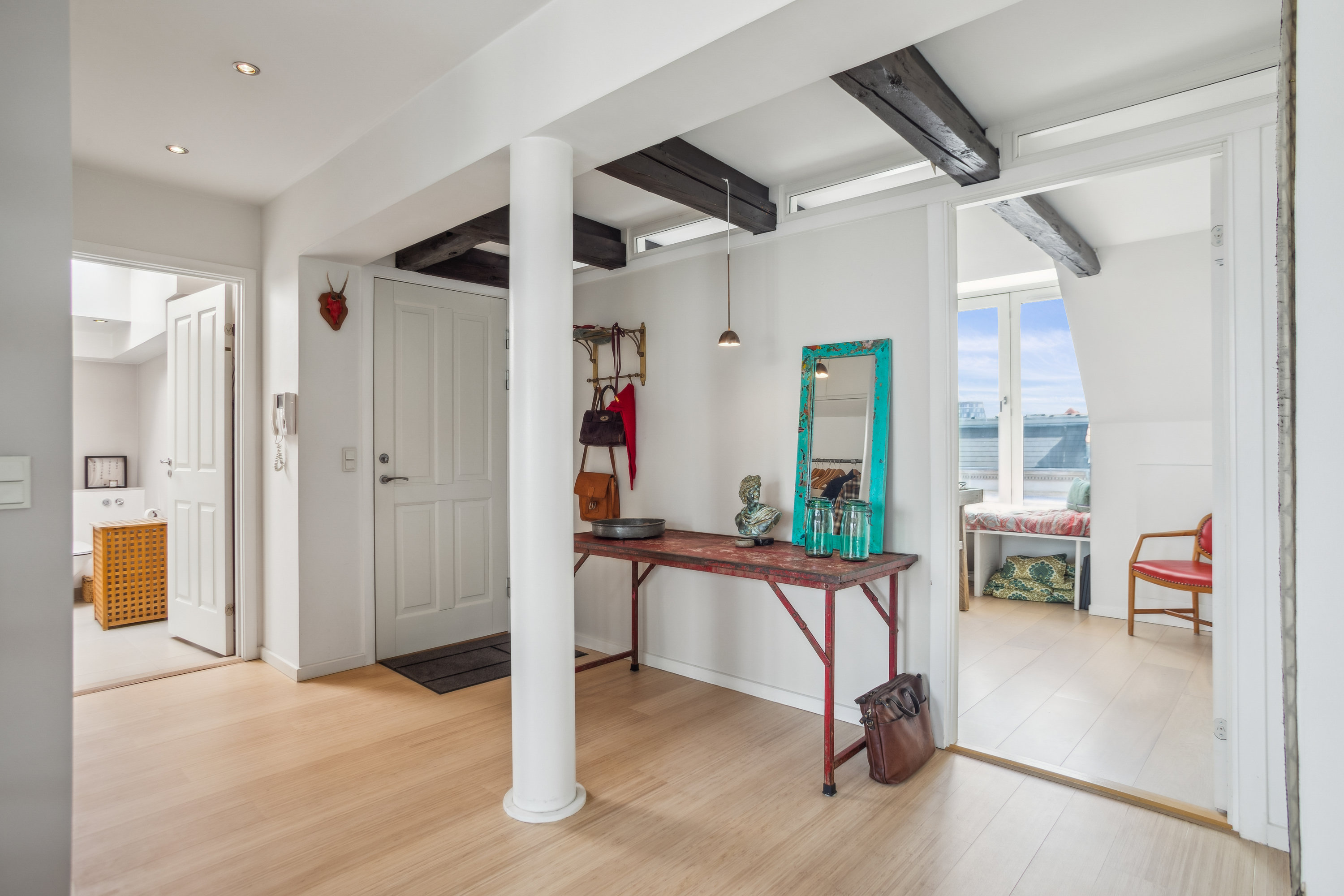 Fremhævet gang billede i fuldskærmstilstand. Billede af Holsteinsgade 57, 5. tv., 2100 København Ø