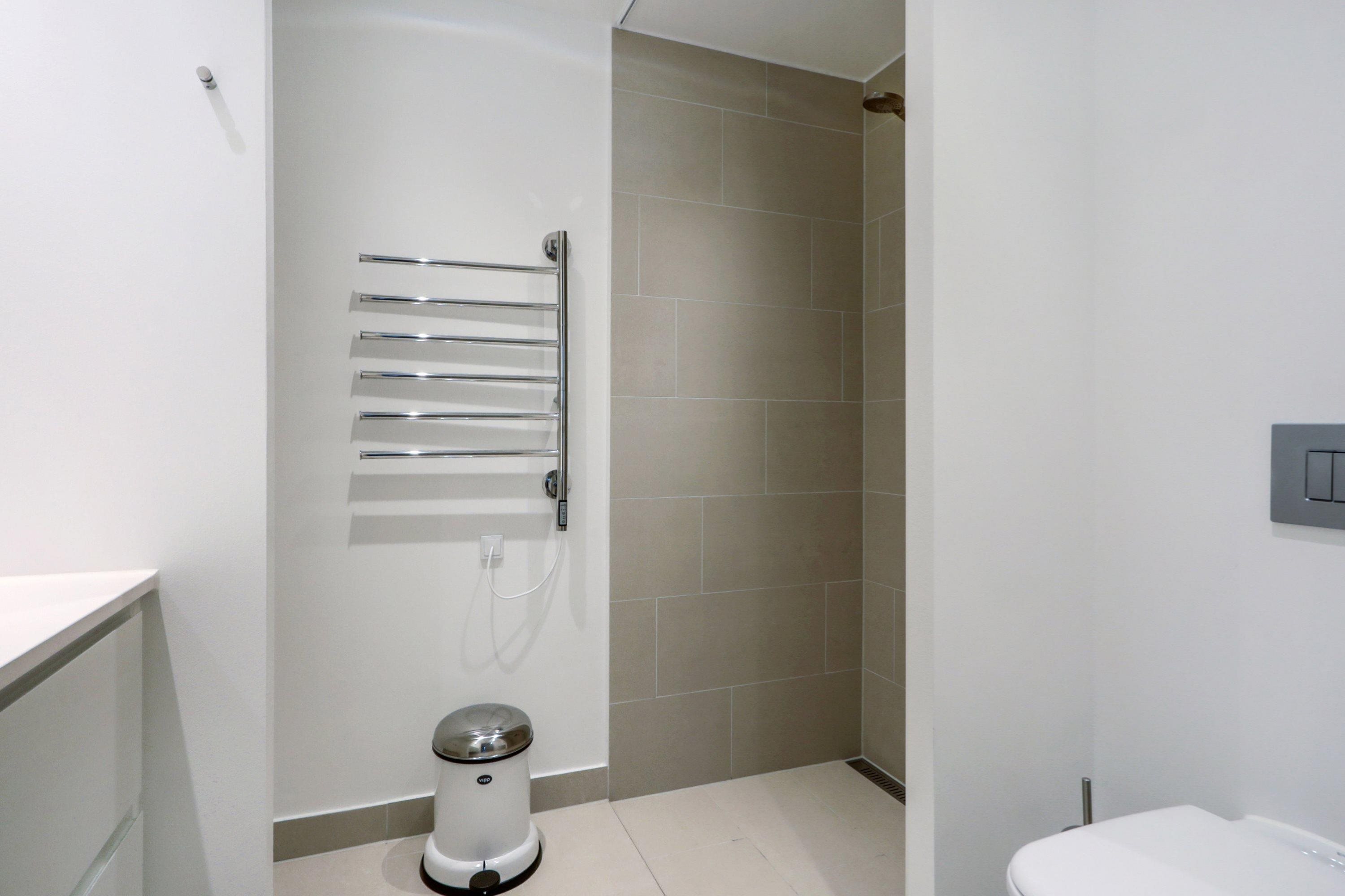 Fremhævet badeværelse billede i fuldskærmstilstand. Billede af Guldrankevej 11, st.. 1., 5200 Odense V