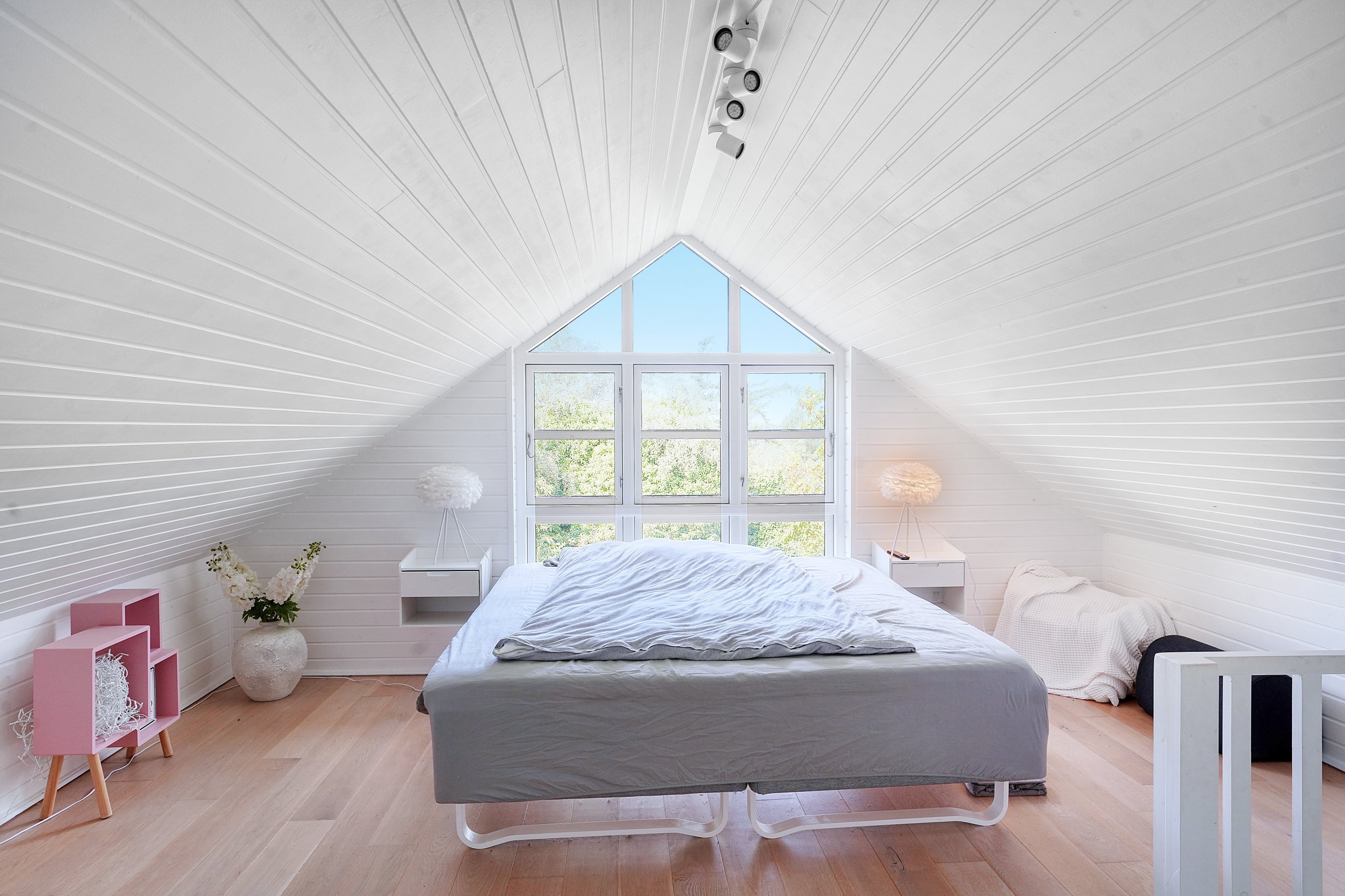 Fremhævet loftrum billede i fuldskærmstilstand. Billede af Jupitervej 37, 3100 Hornbæk