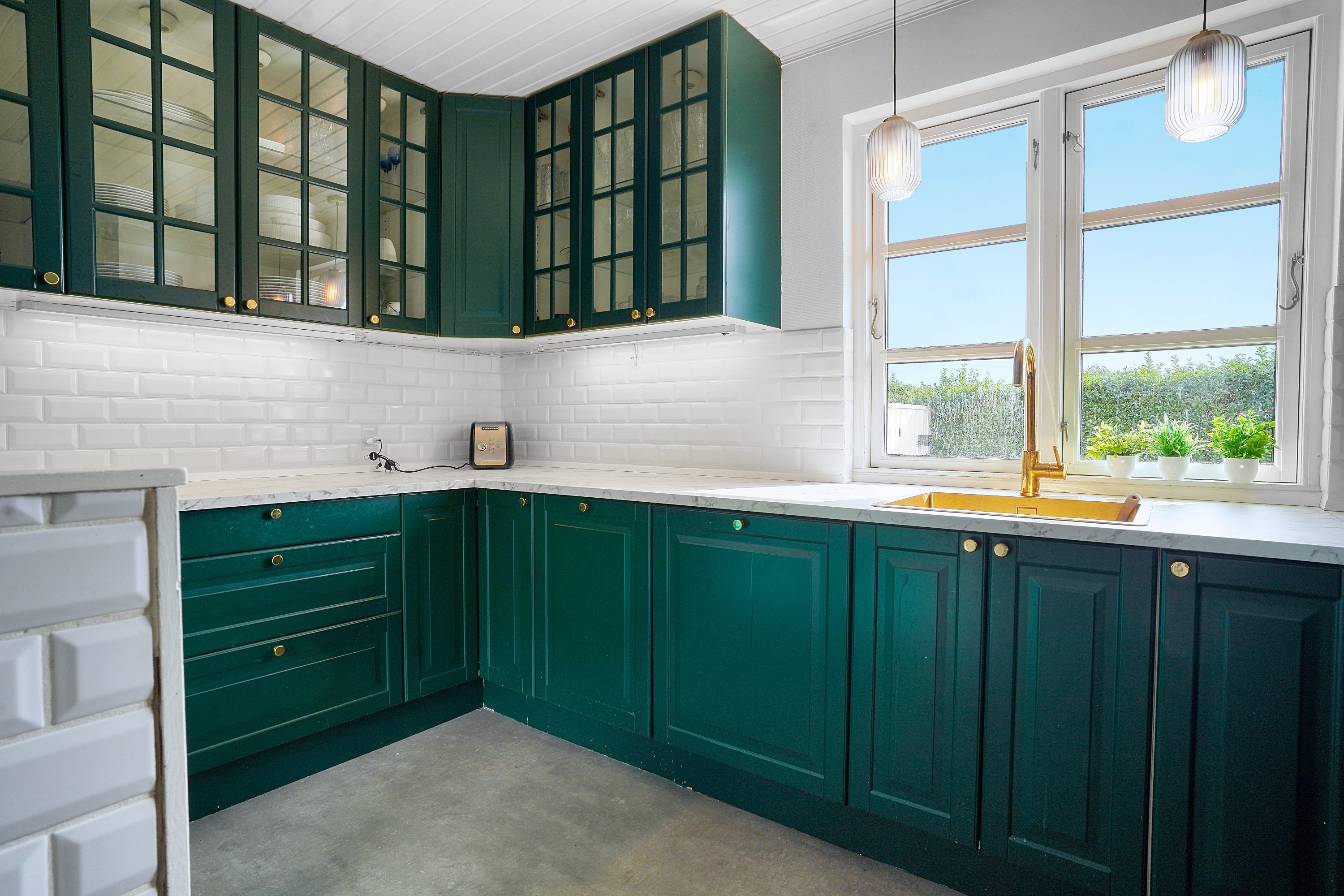 Fremhævet køkken billede i fuldskærmstilstand. Billede af Jupitervej 37, 3100 Hornbæk