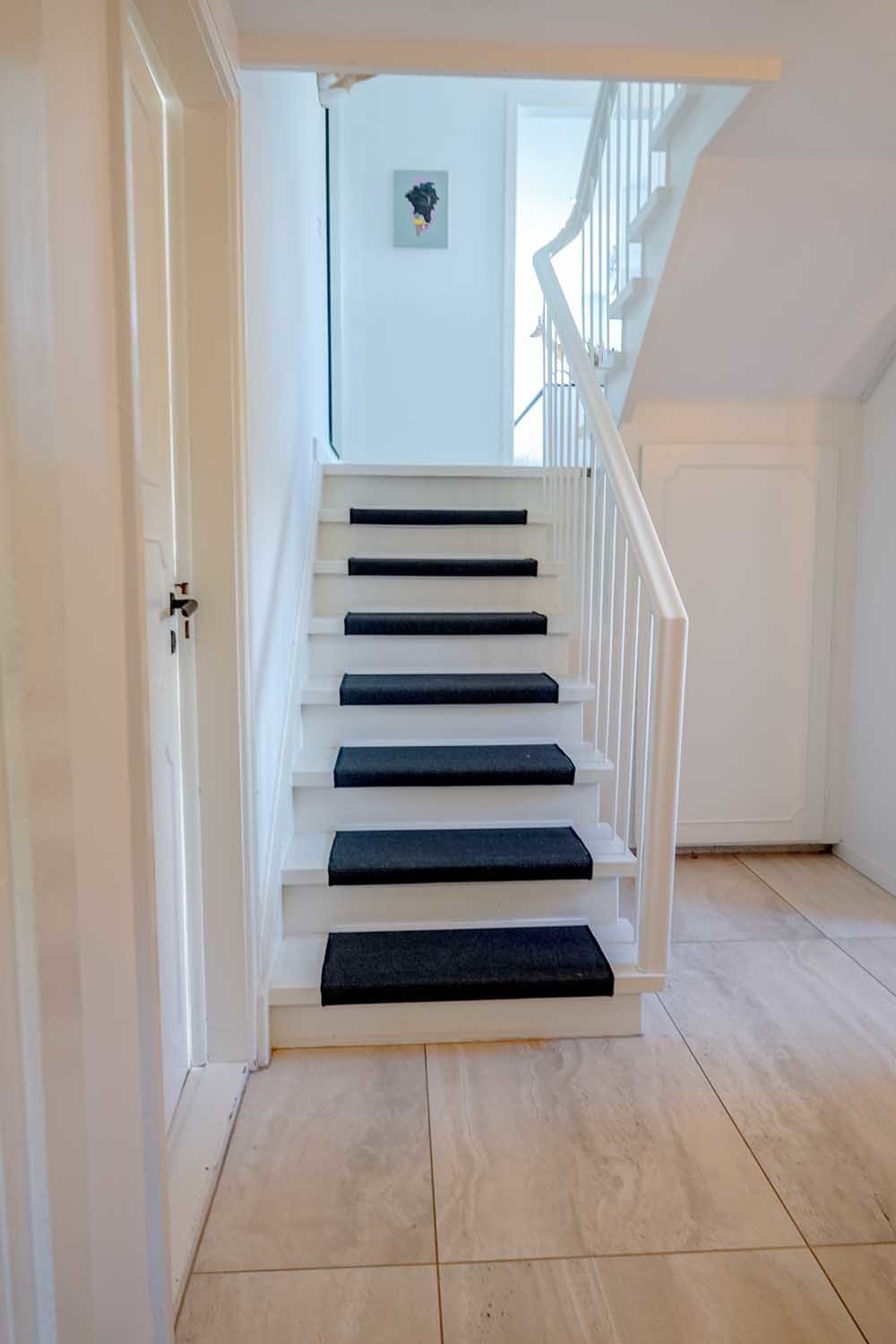 Fremhævet opgang billede i fuldskærmstilstand. Billede af Carl Plougs Vænge 3, 5230 Odense M