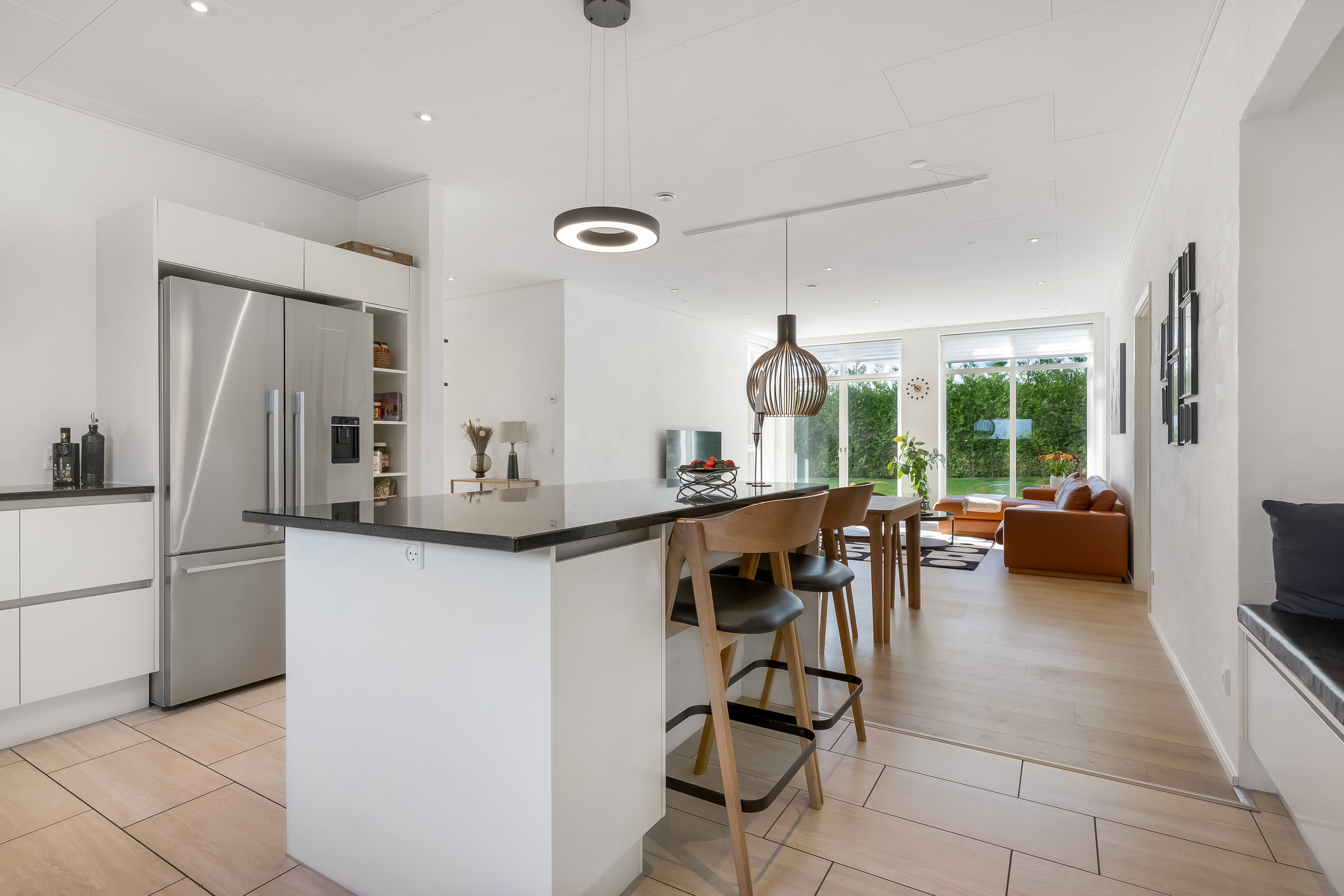 Fremhævet køkken alrum billede i fuldskærmstilstand. Billede af Under Bøgen 10, Halgårde, 7500 Holstebro