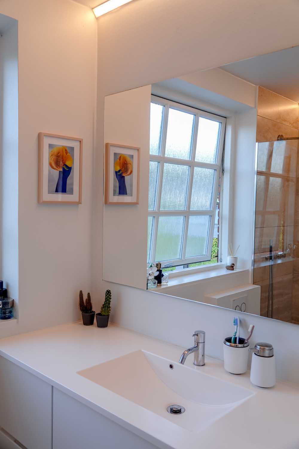 Fremhævet badeværelse billede i fuldskærmstilstand. Billede af Carl Plougs Vænge 3, 5230 Odense M