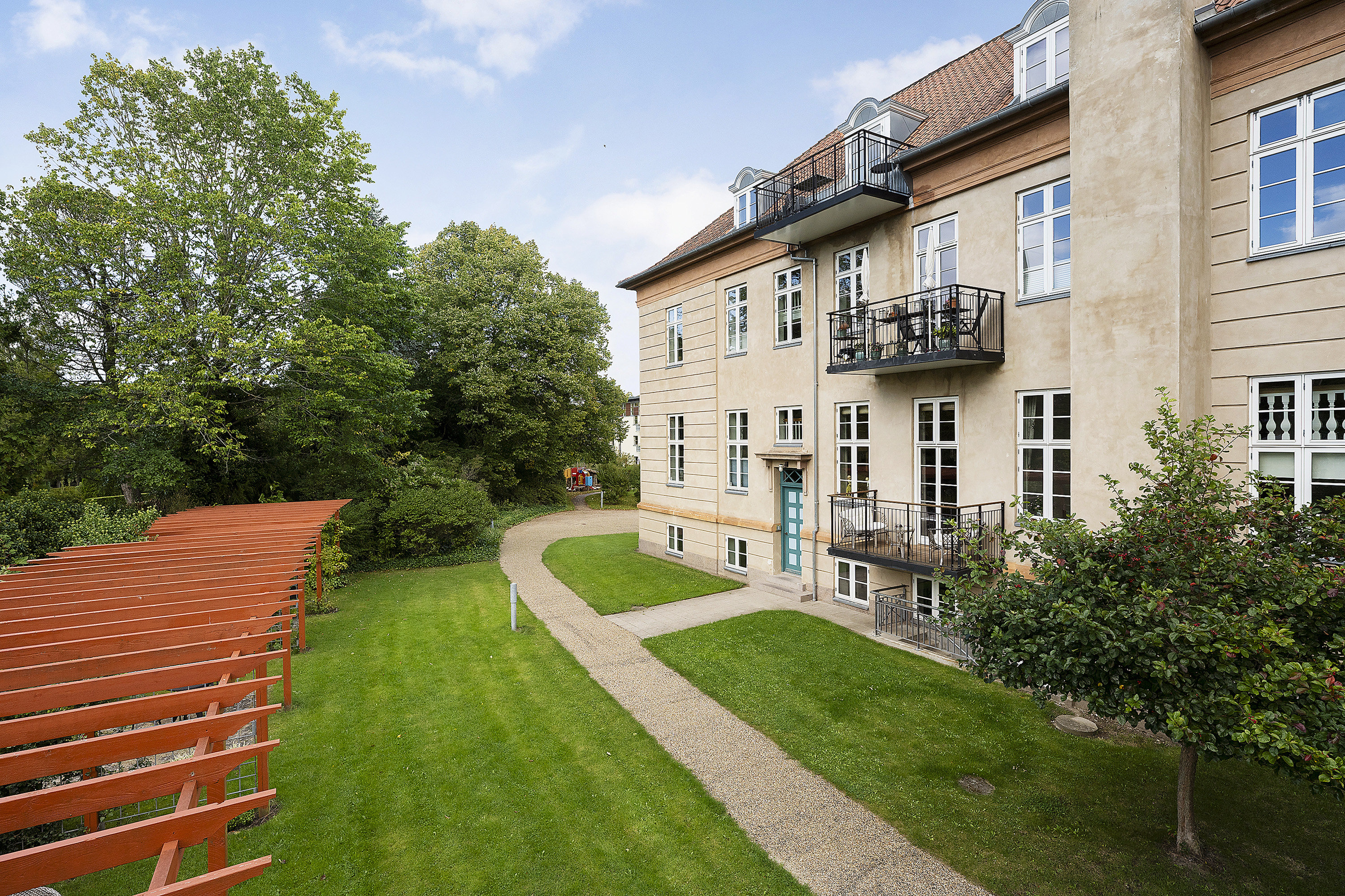 Miniaturebillede 2: område. Billede af Dronningens Vænge 11, st.. th., 2800 Kongens Lyngby