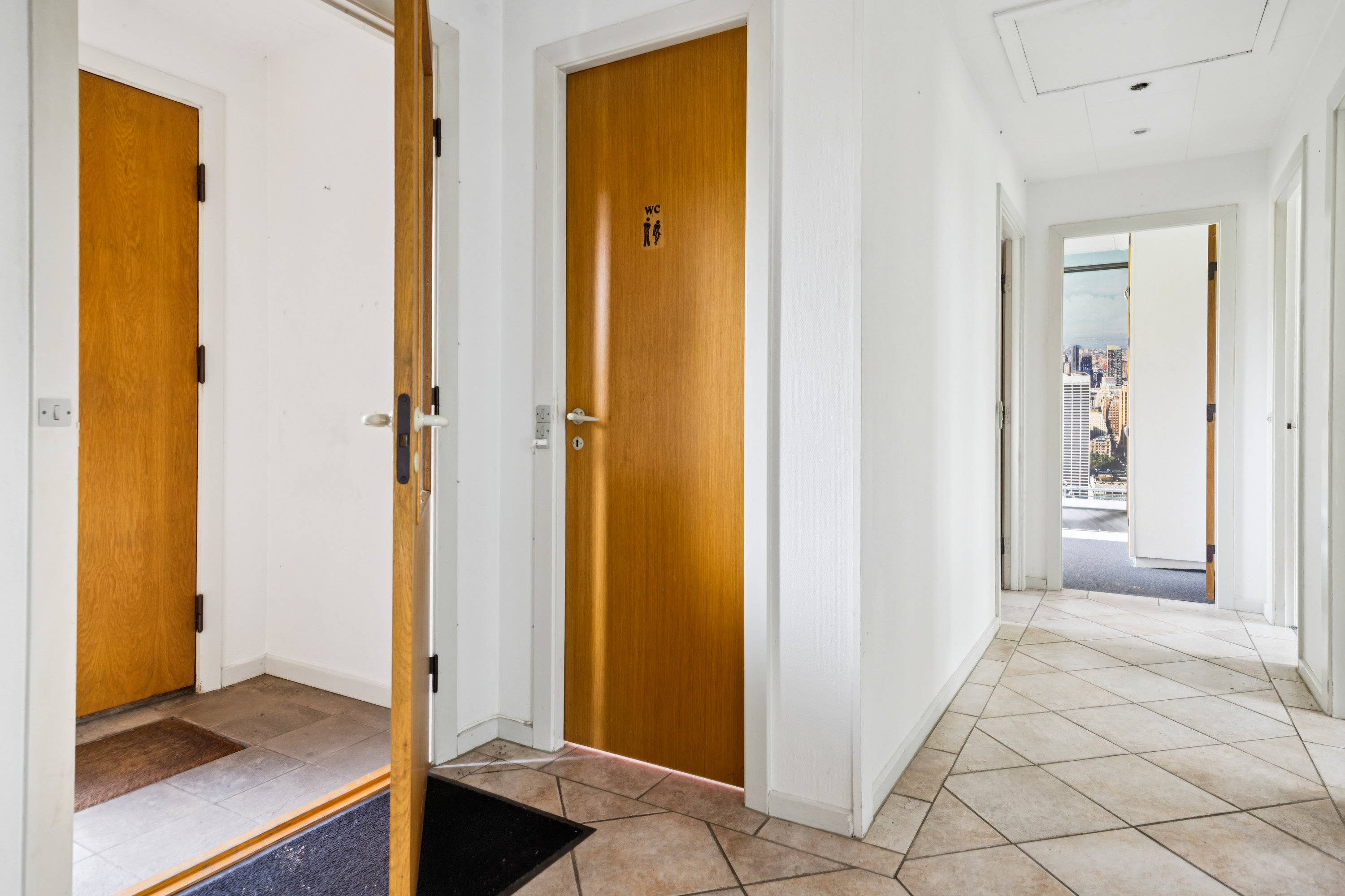 Fremhævet gang billede i fuldskærmstilstand. Billede af Blomstermarken 3, Halvrimmen, 9460 Brovst