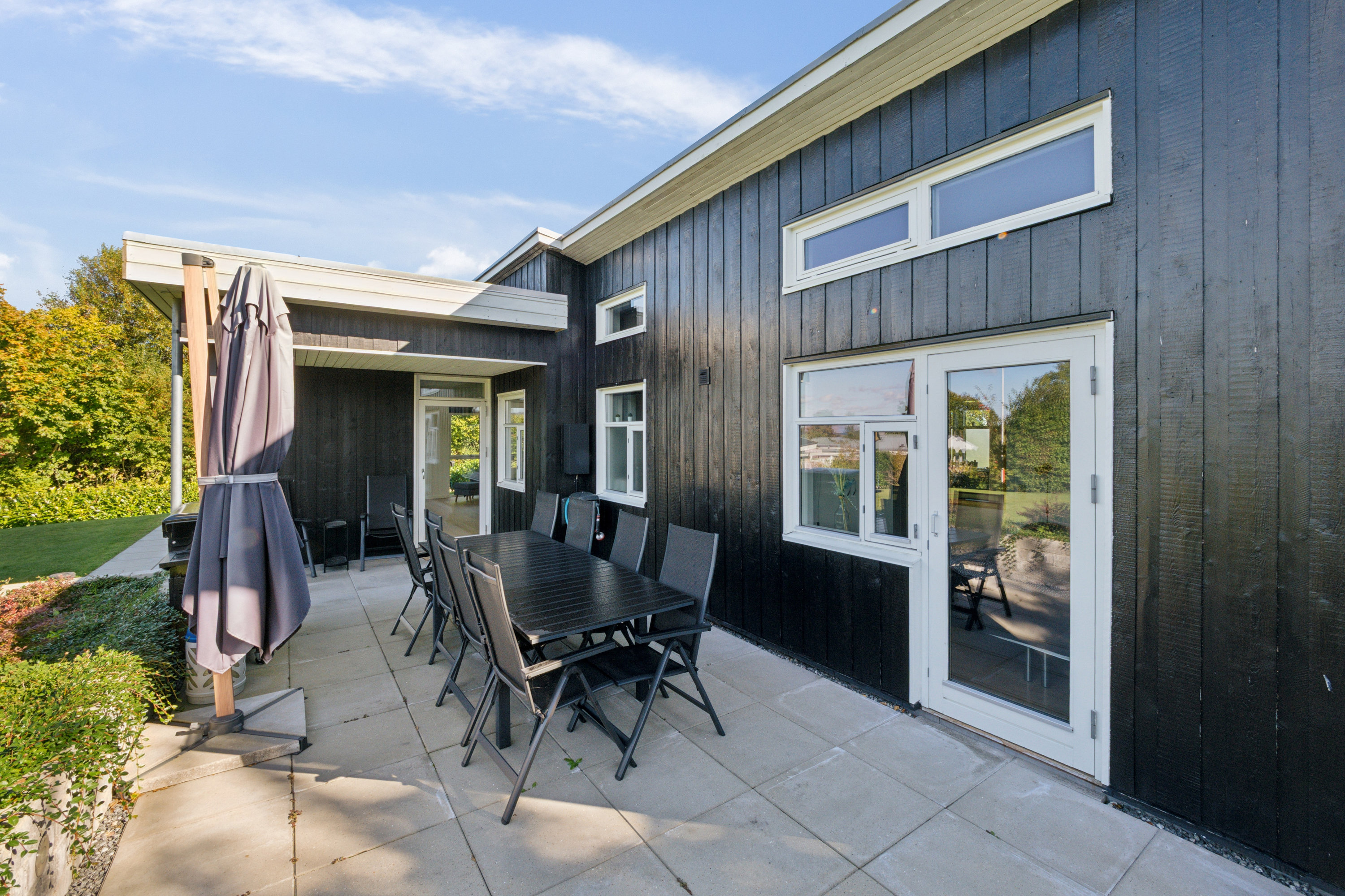 Fremhævet ejendom 1 billede i fuldskærmstilstand. Billede af Svanevej 48, Hjarbæk, 8831 Løgstrup