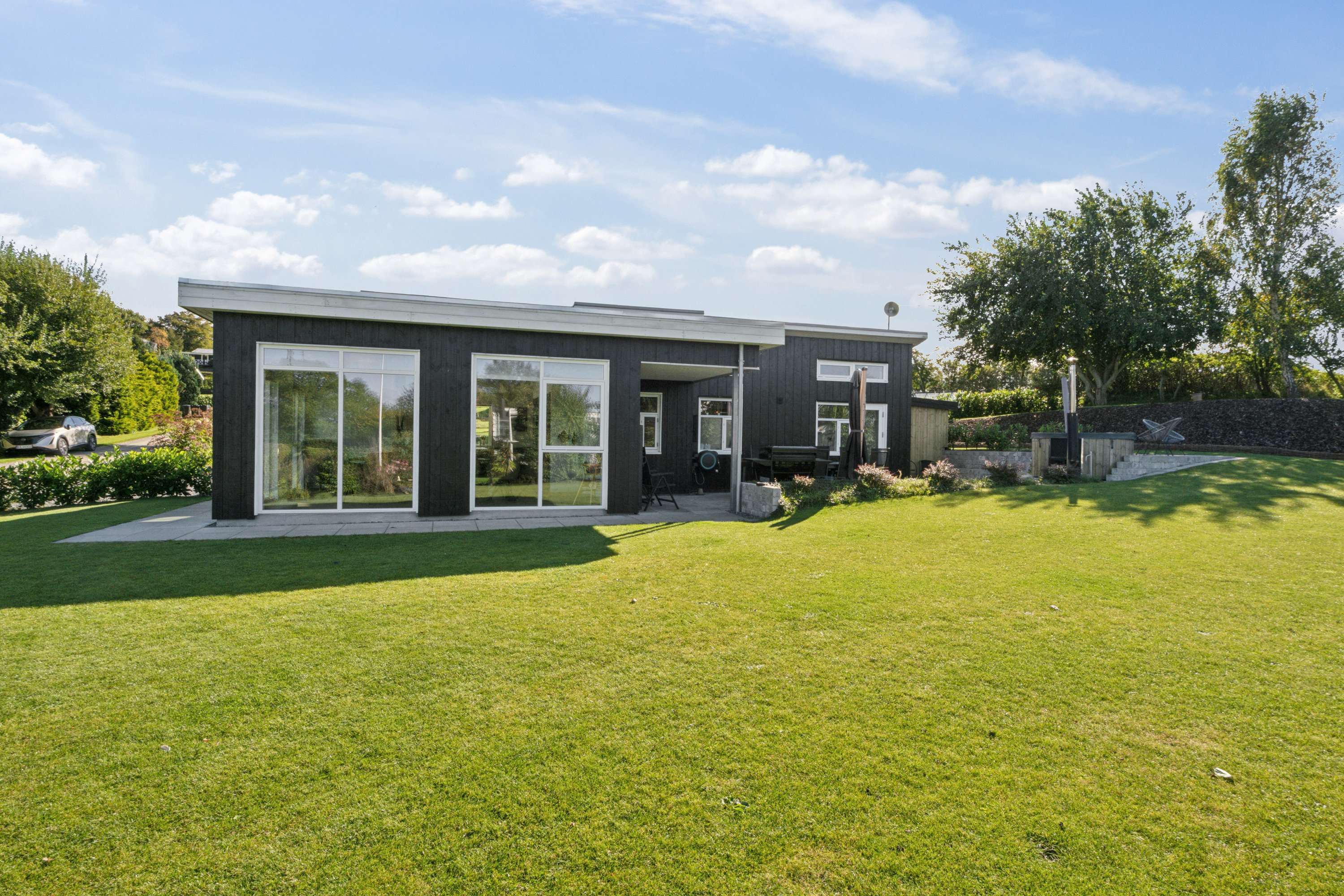 Fremhævet ejendom 1 billede i fuldskærmstilstand. Billede af Svanevej 48, Hjarbæk, 8831 Løgstrup