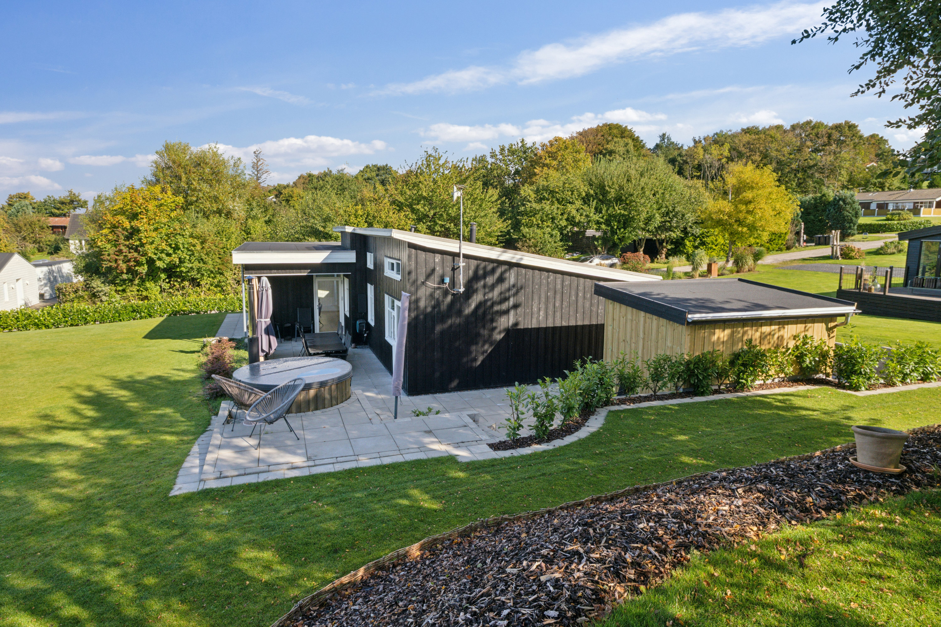 Fremhævet have billede i fuldskærmstilstand. Billede af Svanevej 48, Hjarbæk, 8831 Løgstrup