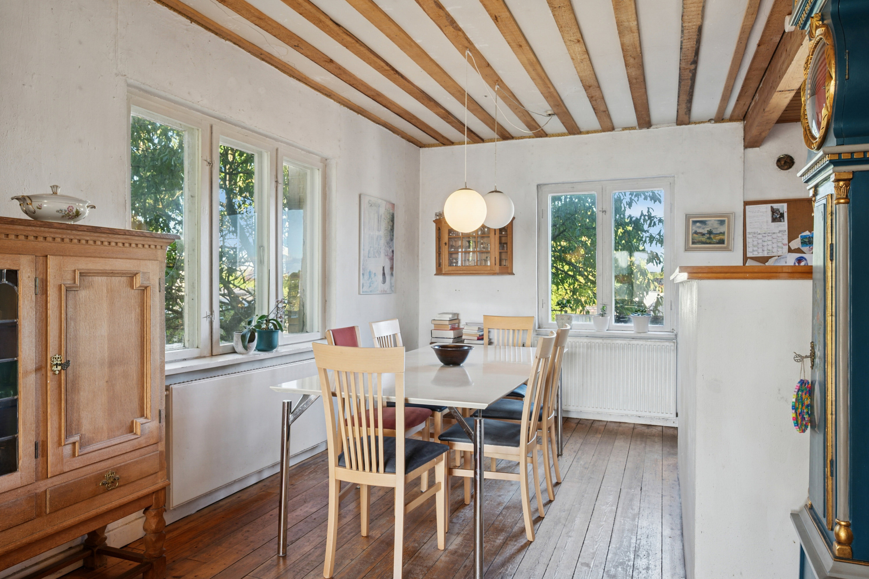 Fremhævet spisestue billede i fuldskærmstilstand. Billede af Krebsevej 46, 2650 Hvidovre