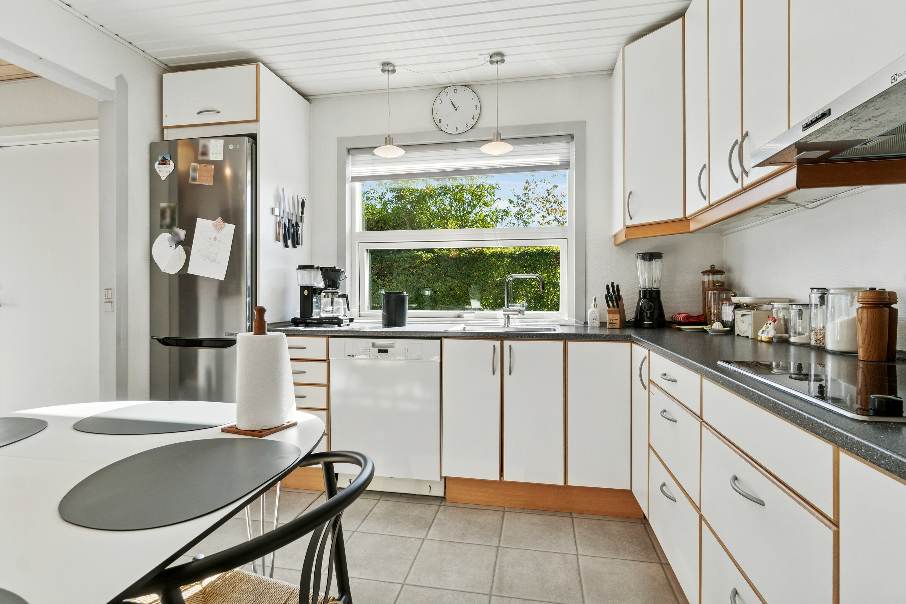 Fremhævet køkken billede i fuldskærmstilstand. Billede af Kirkevænget 290, 8310 Tranbjerg J