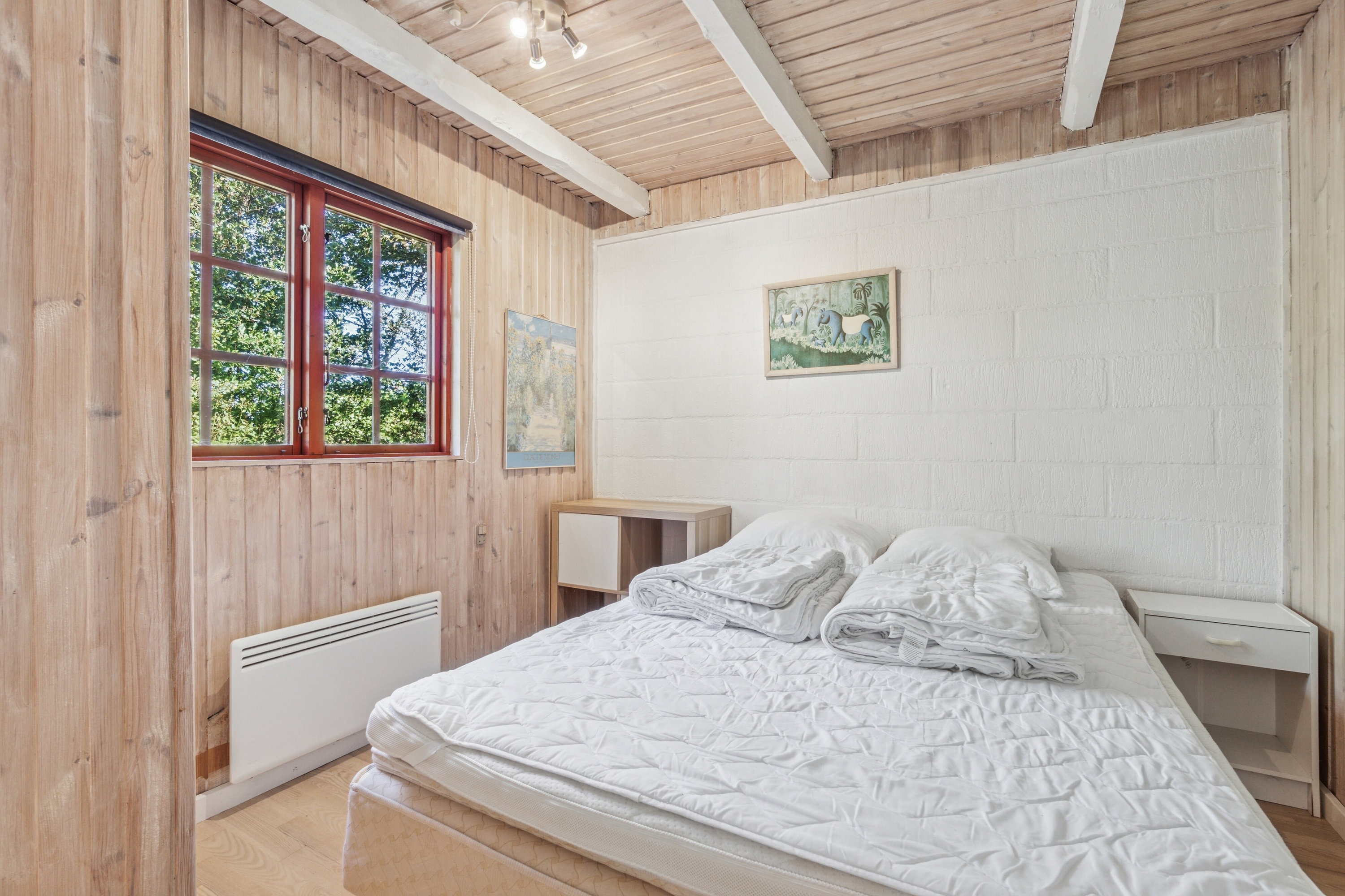 Fremhævet soveværelse billede i fuldskærmstilstand. Billede af Rønbakken 12, Jegindø, 7790 Thyholm