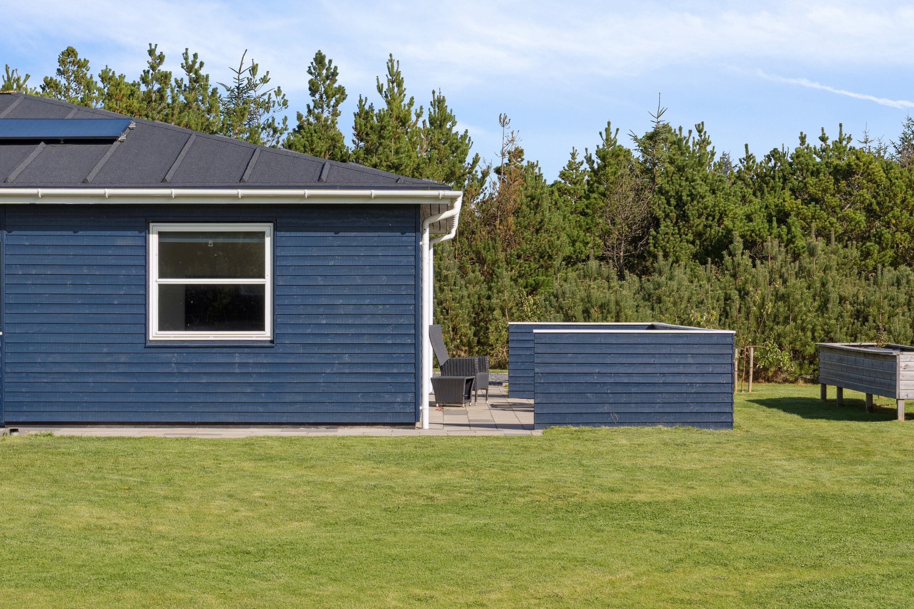 Fremhævet set fra haven billede i fuldskærmstilstand. Billede af Kræn Tækkers Vej 9, Klitmøller, 7700 Thisted