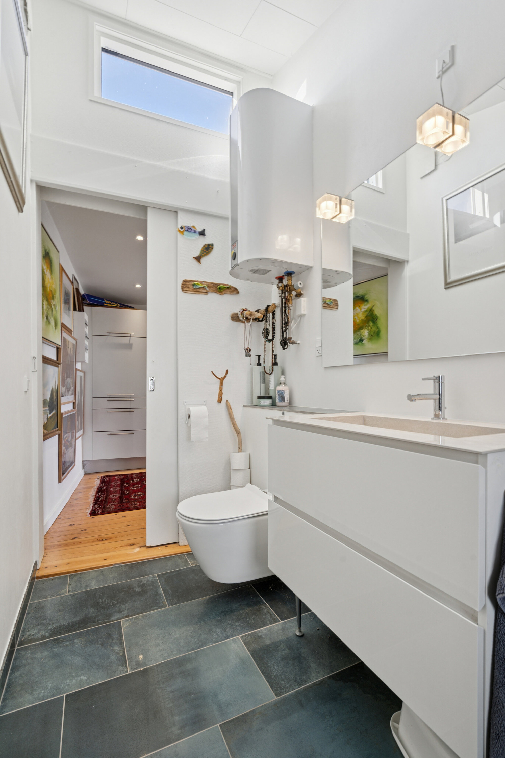 Fremhævet badeværelse billede i fuldskærmstilstand. Billede af Ibsvej 38, Vesterhave, 4736 Karrebæksminde