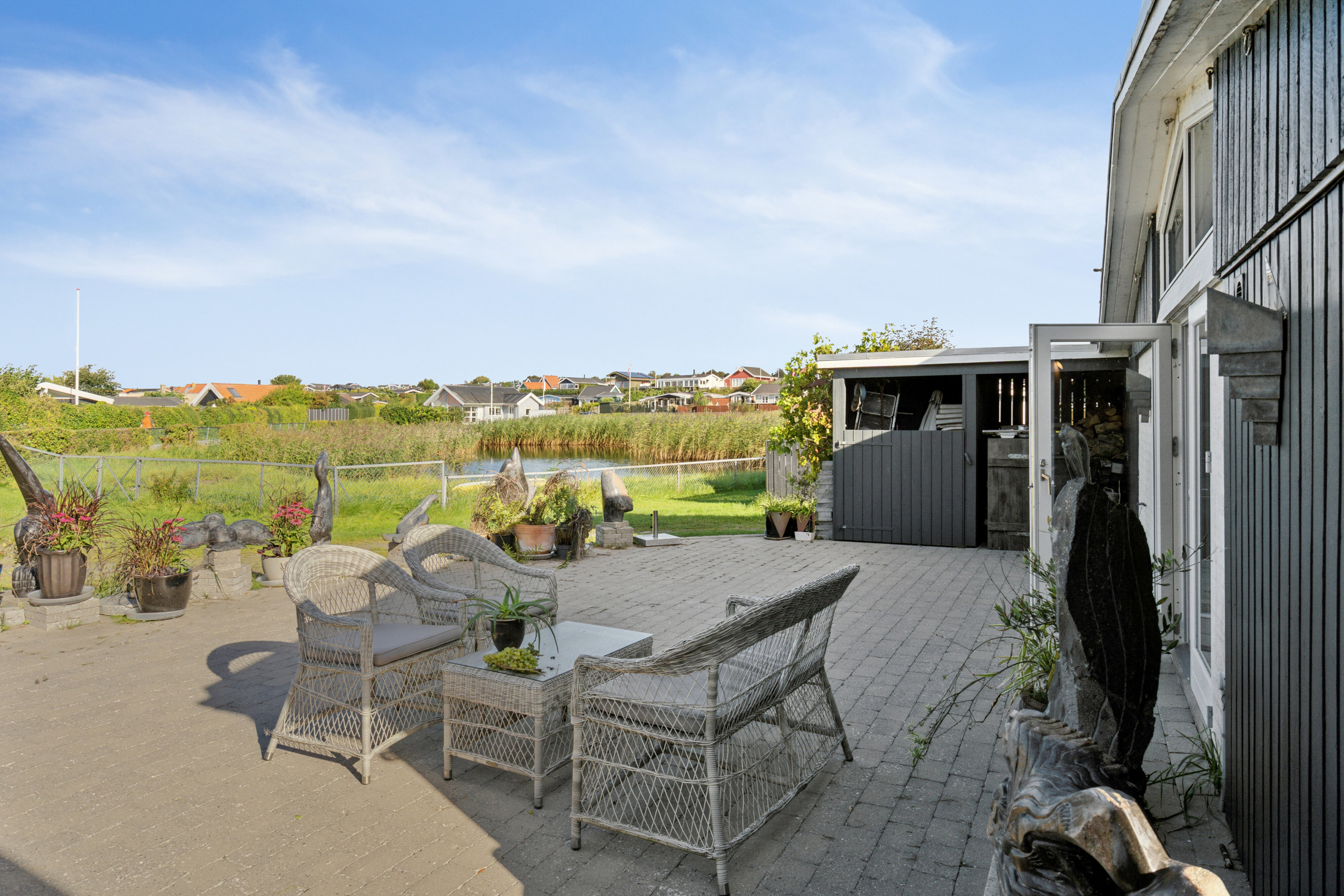 Fremhævet terrasse billede i fuldskærmstilstand. Billede af Ibsvej 38, Vesterhave, 4736 Karrebæksminde