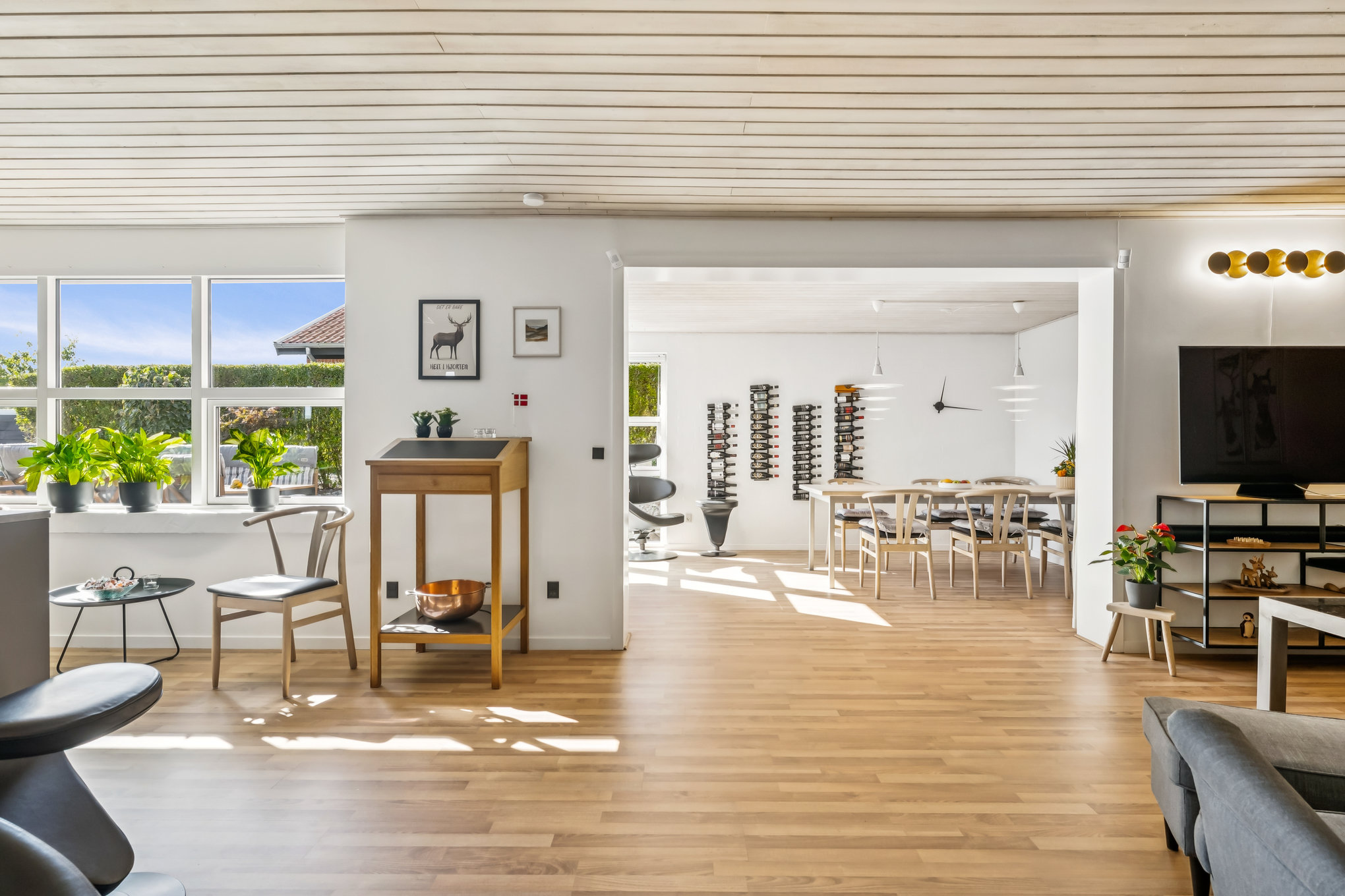 Miniaturebillede 1: stue. Billede af Lenesminde 19, 8960 Randers SØ