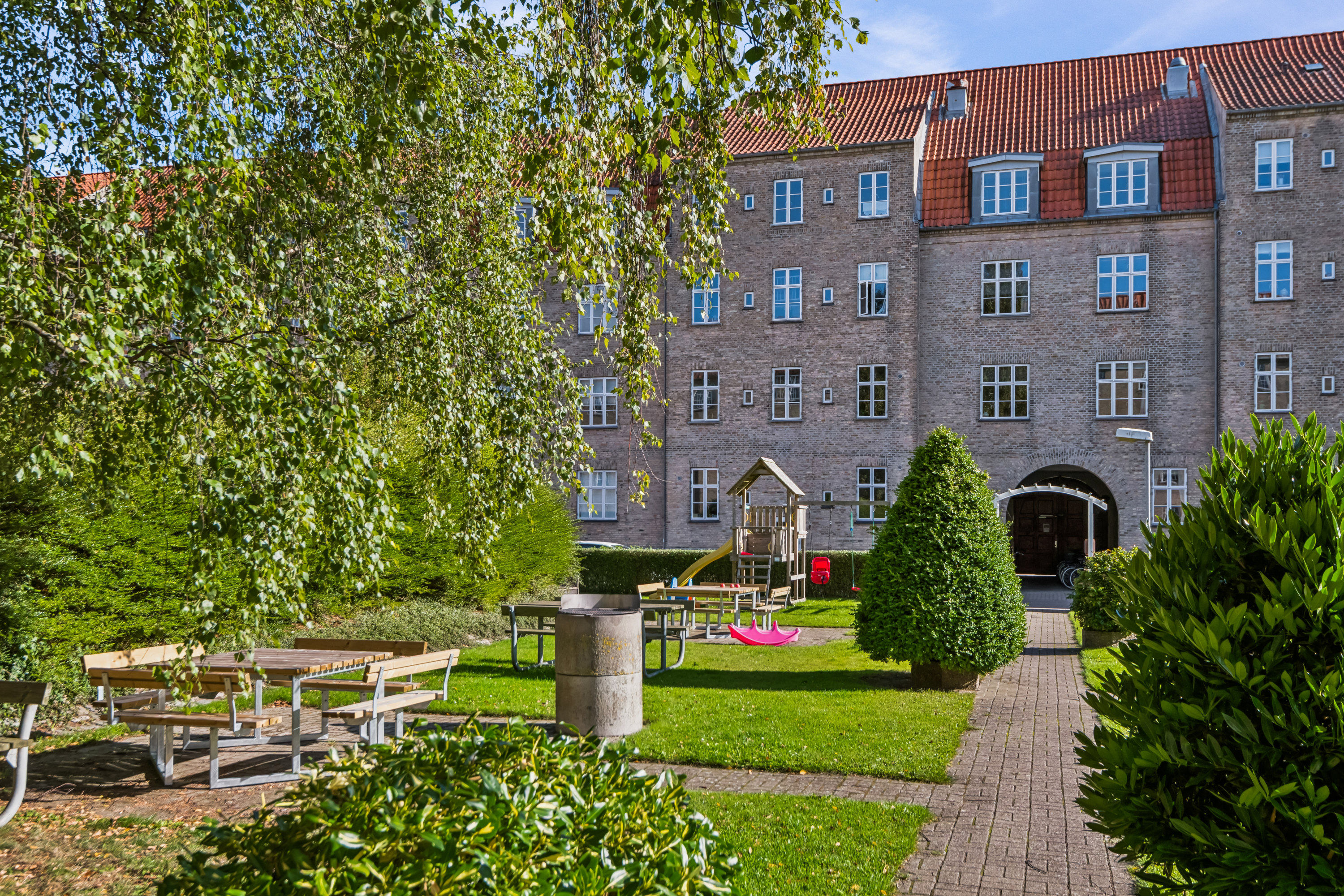 Fremhævet ejendom 1 billede i fuldskærmstilstand. Billede af Islandsgade 17, 1. tv., 9000 Aalborg