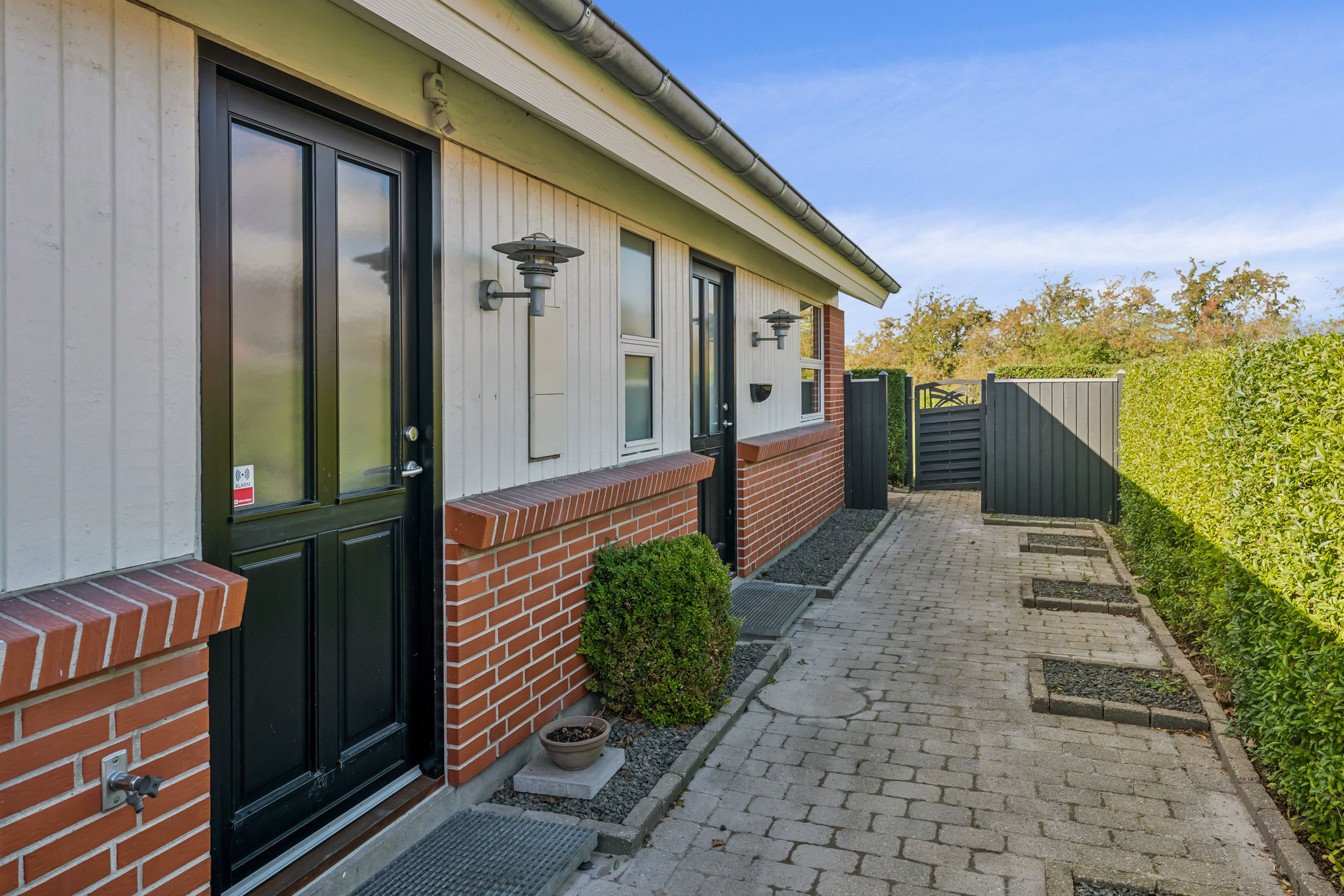 Fremhævet ejendom 1 billede i fuldskærmstilstand. Billede af Lenesminde 19, 8960 Randers SØ