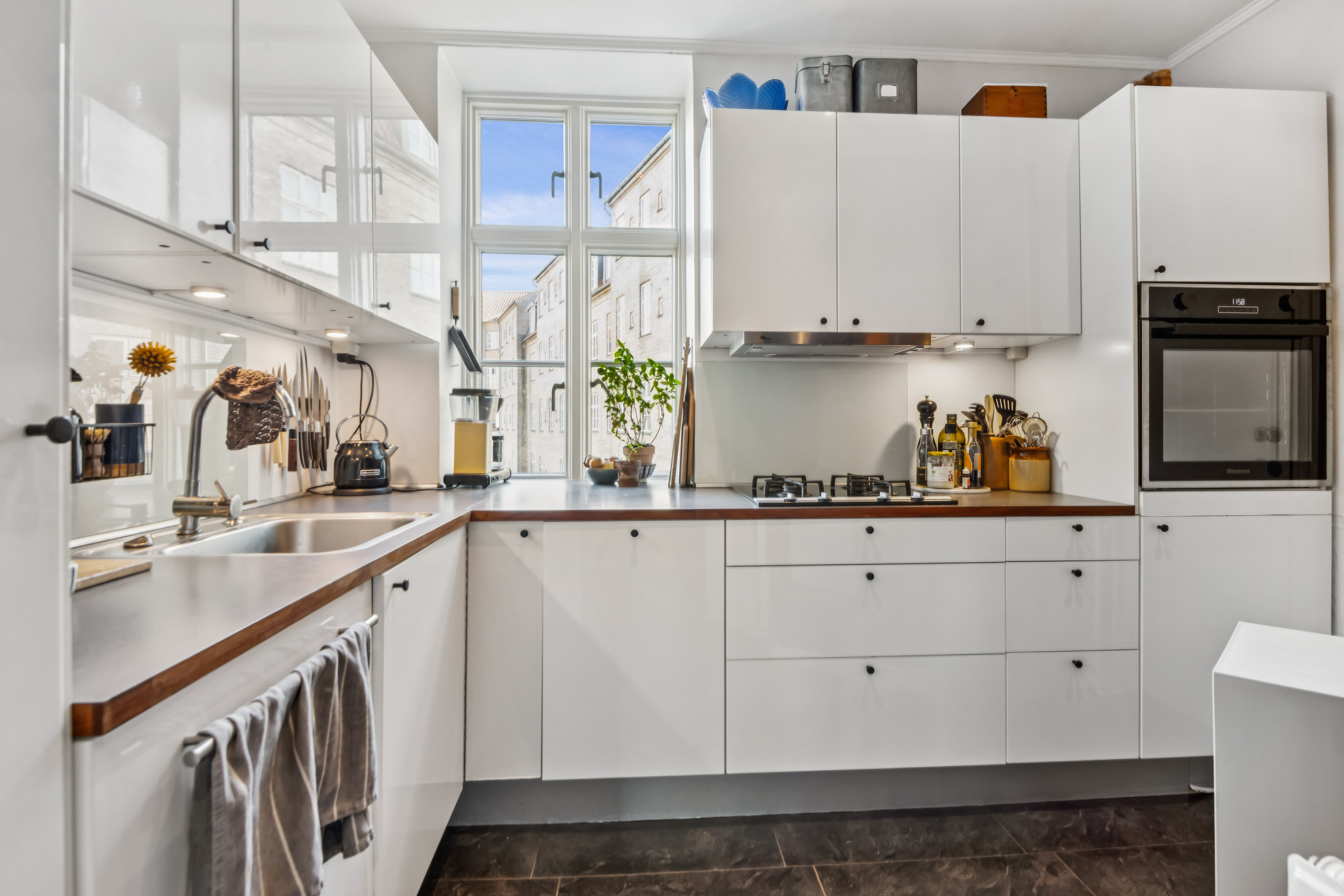 Miniaturebillede 1: køkken. Billede af Islandsgade 17, 1. tv., 9000 Aalborg