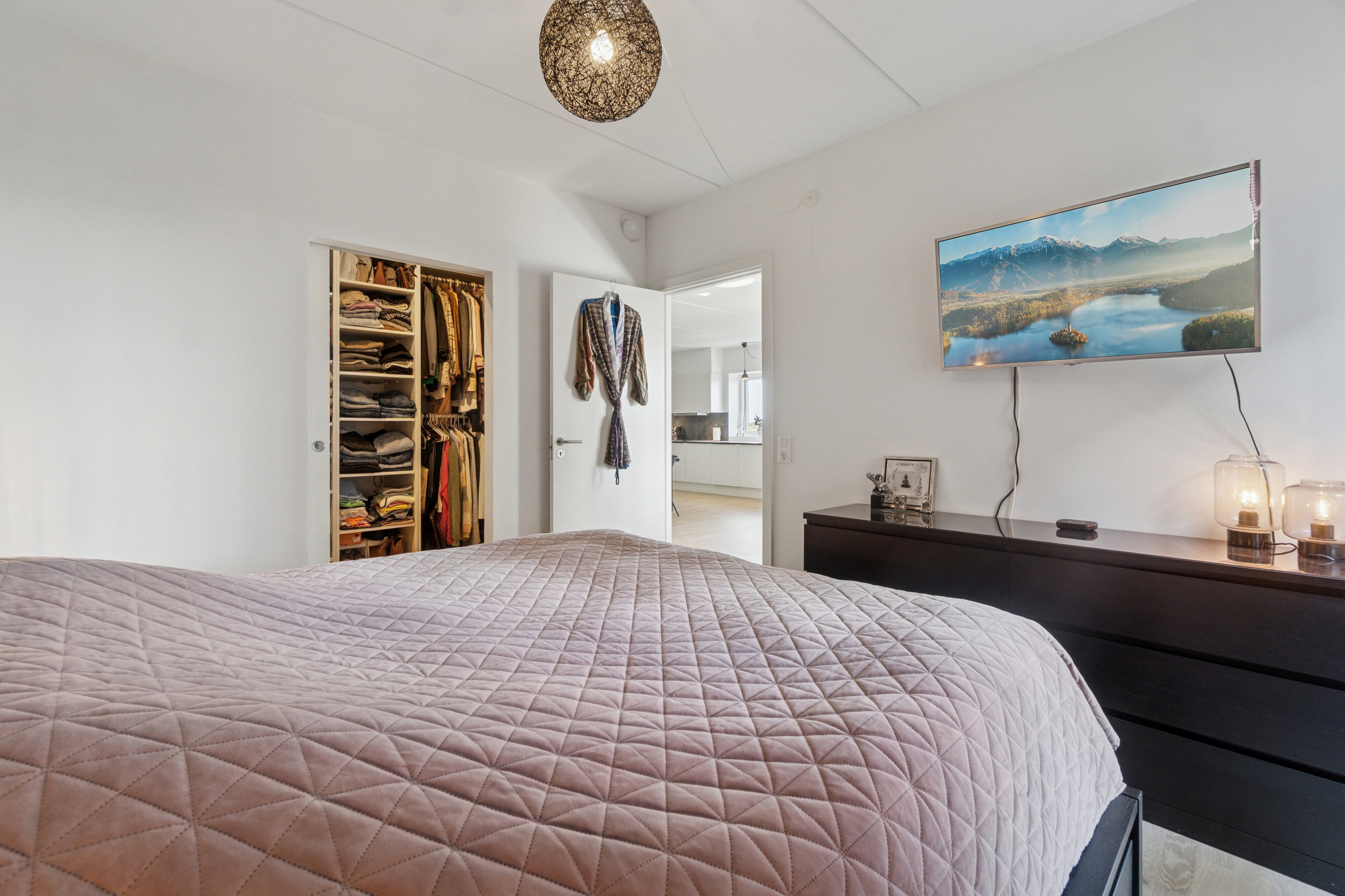 Fremhævet soveværelse billede i fuldskærmstilstand. Billede af Stationsparken 35, 5. 1., 2600 Glostrup