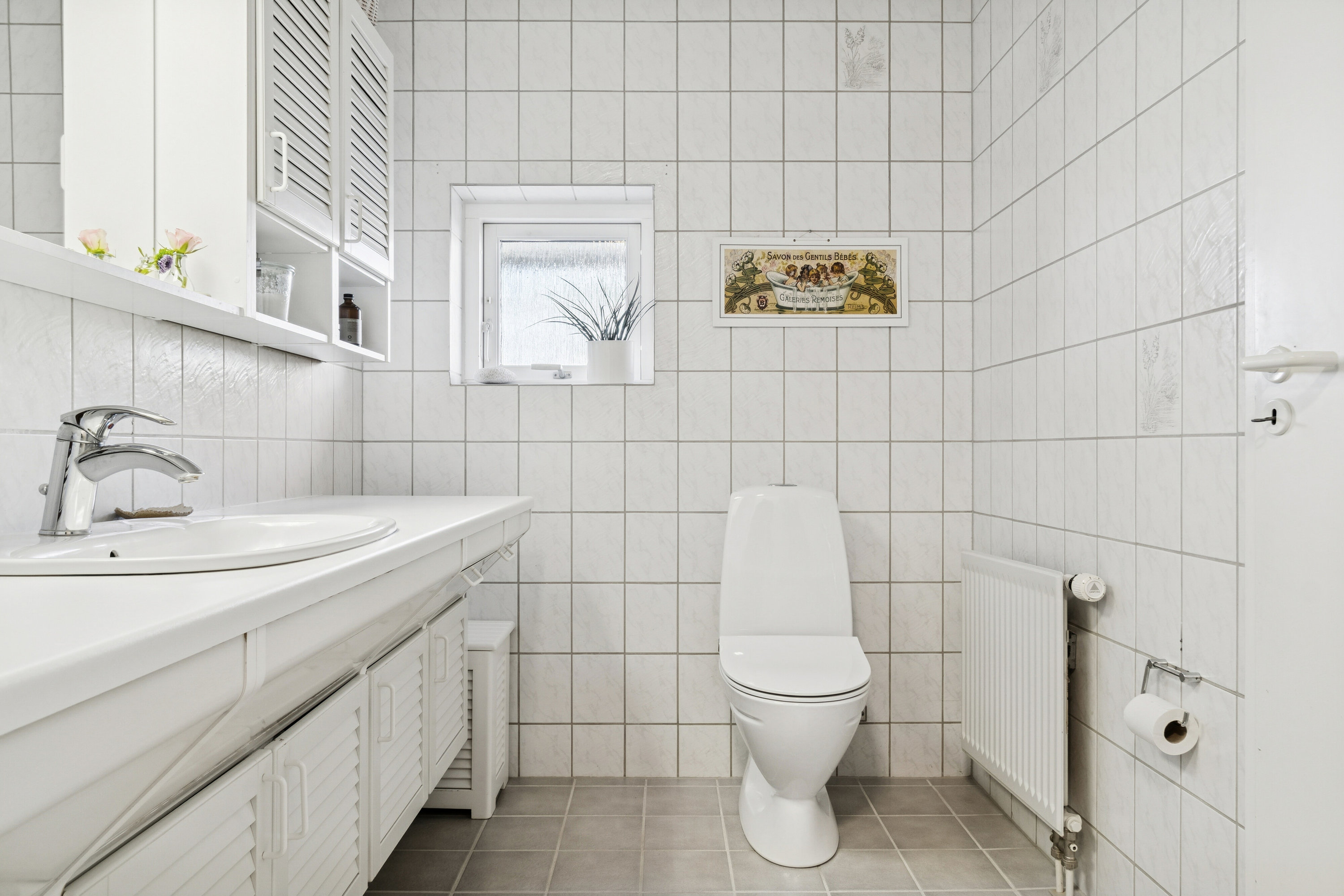 Fremhævet toilet billede i fuldskærmstilstand. Billede af Skovhusvej 9, 4300 Holbæk