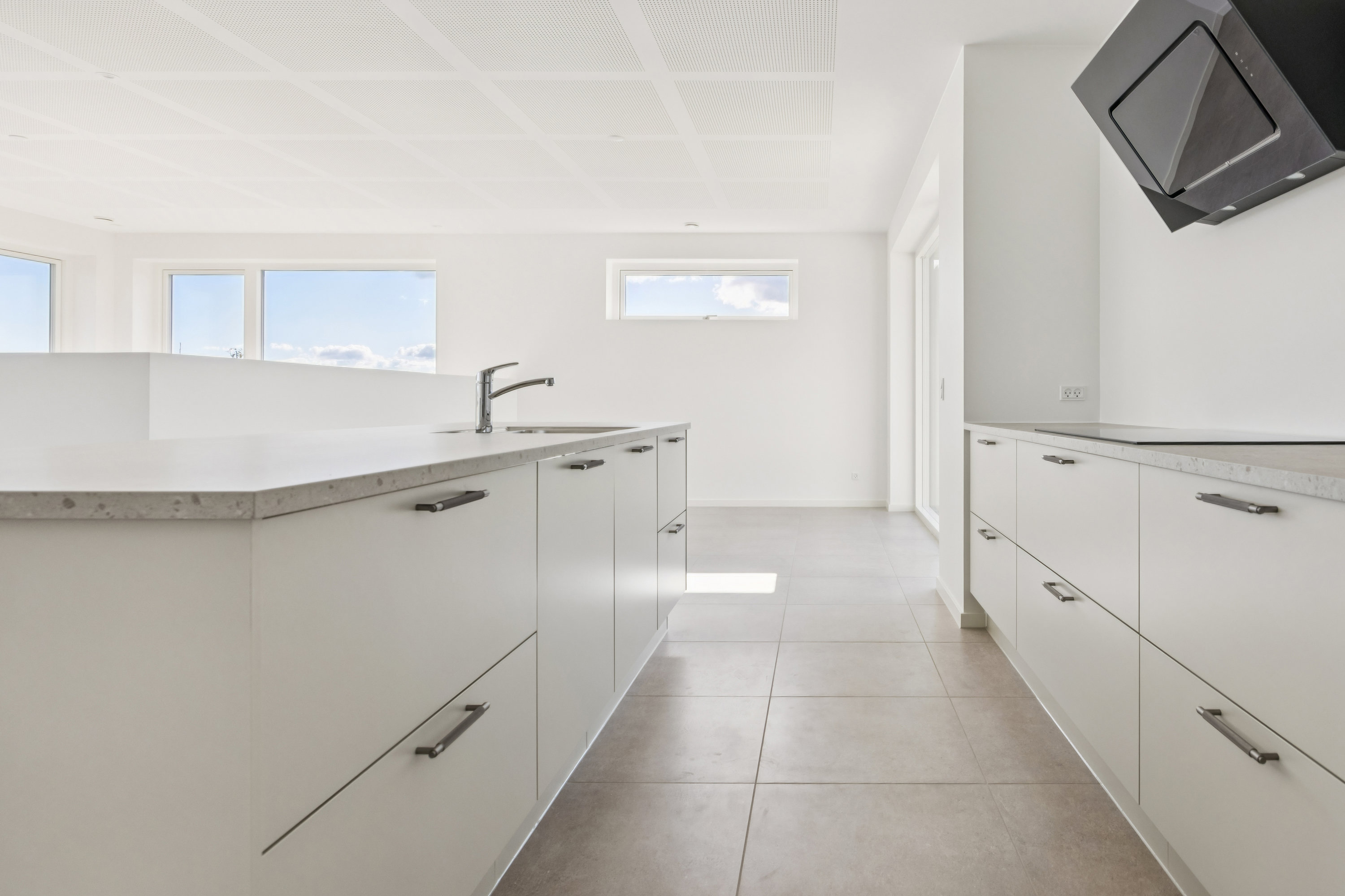 Fremhævet køkken billede i fuldskærmstilstand. Billede af Solhvervs Alle 25, 9440 Aabybro