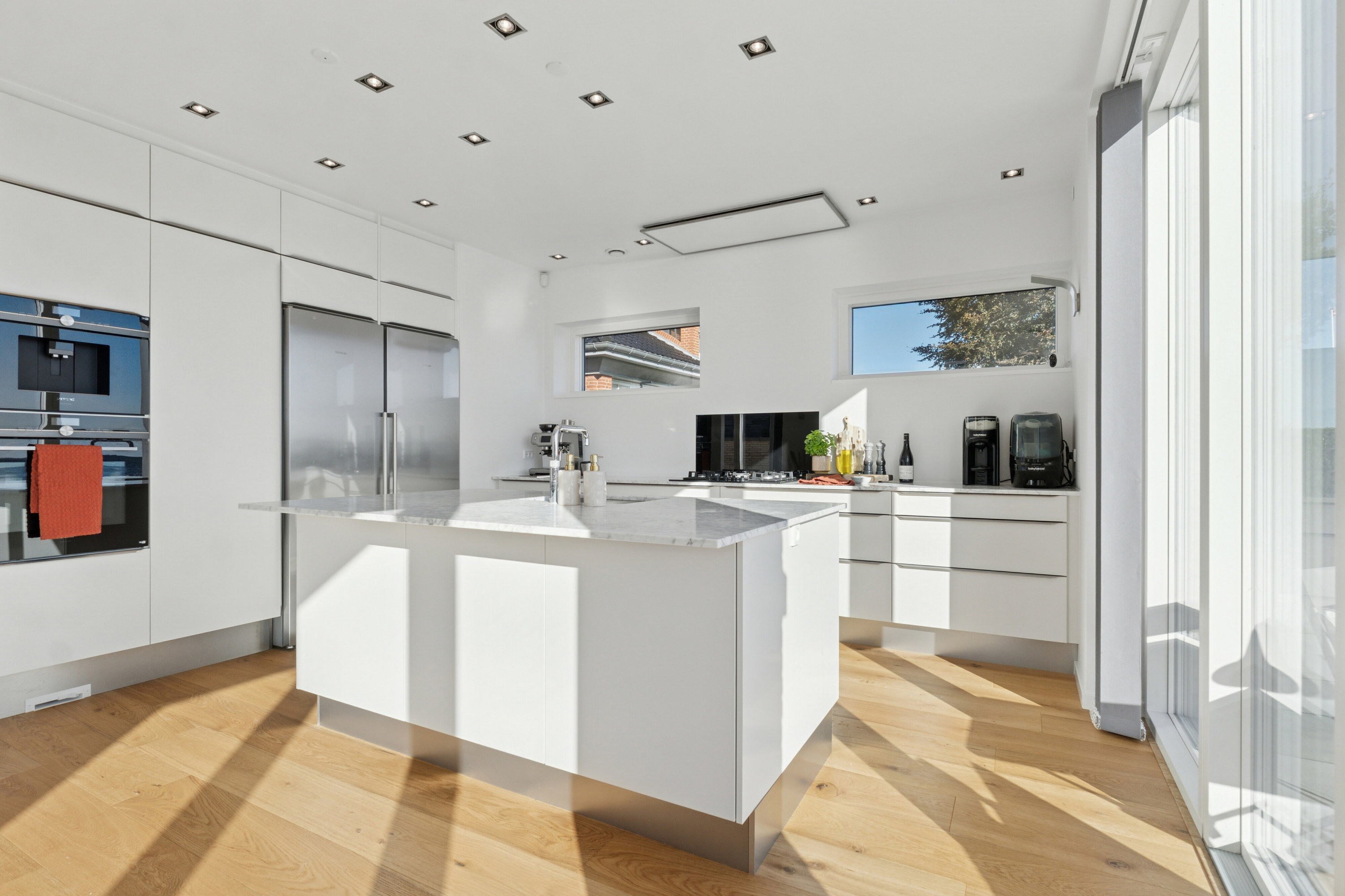 Fremhævet køkken billede i fuldskærmstilstand. Billede af Øresunds Alle 33, 2791 Dragør