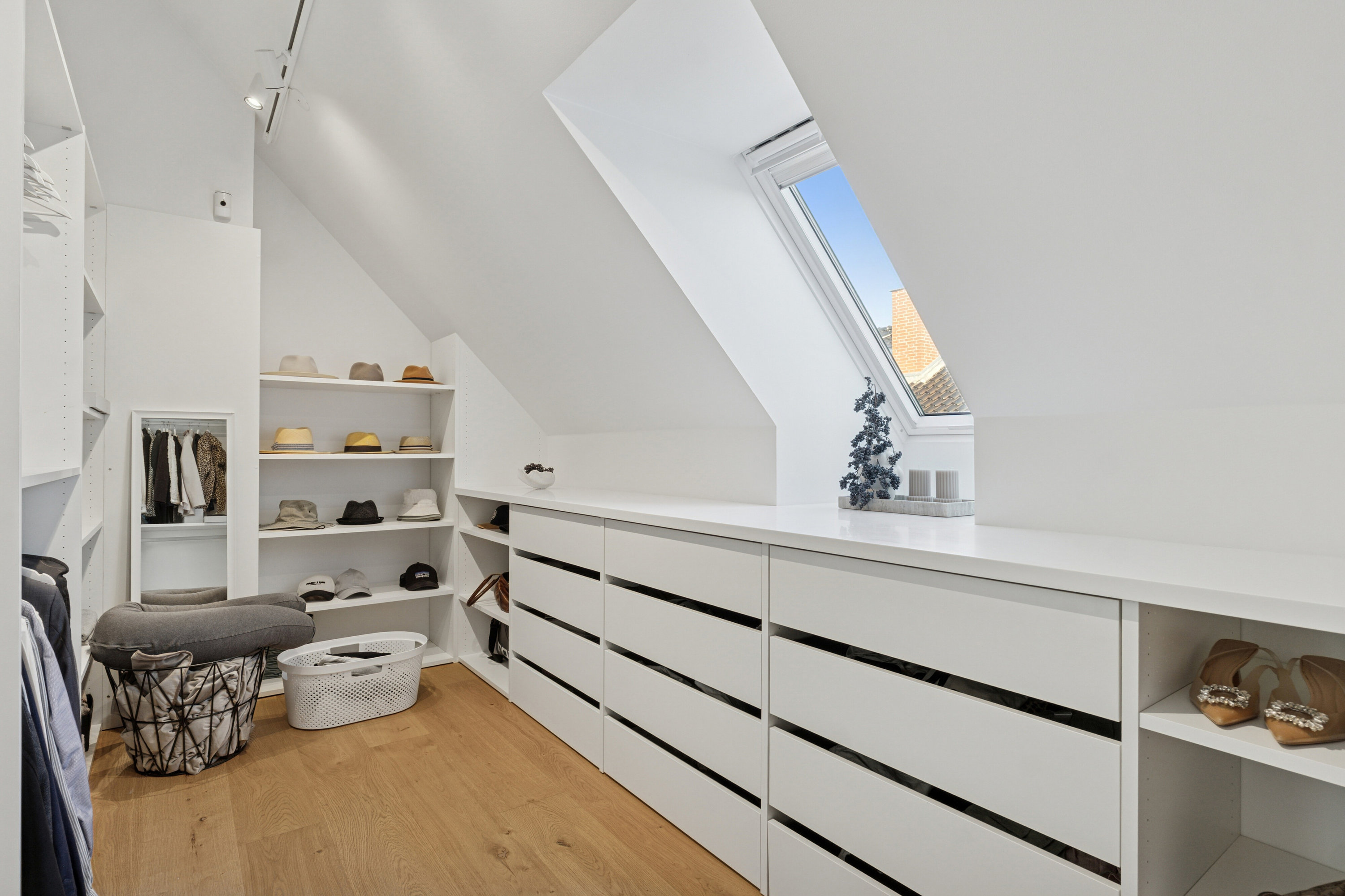 Fremhævet indendørs billede i fuldskærmstilstand. Billede af Øresunds Alle 33, 2791 Dragør