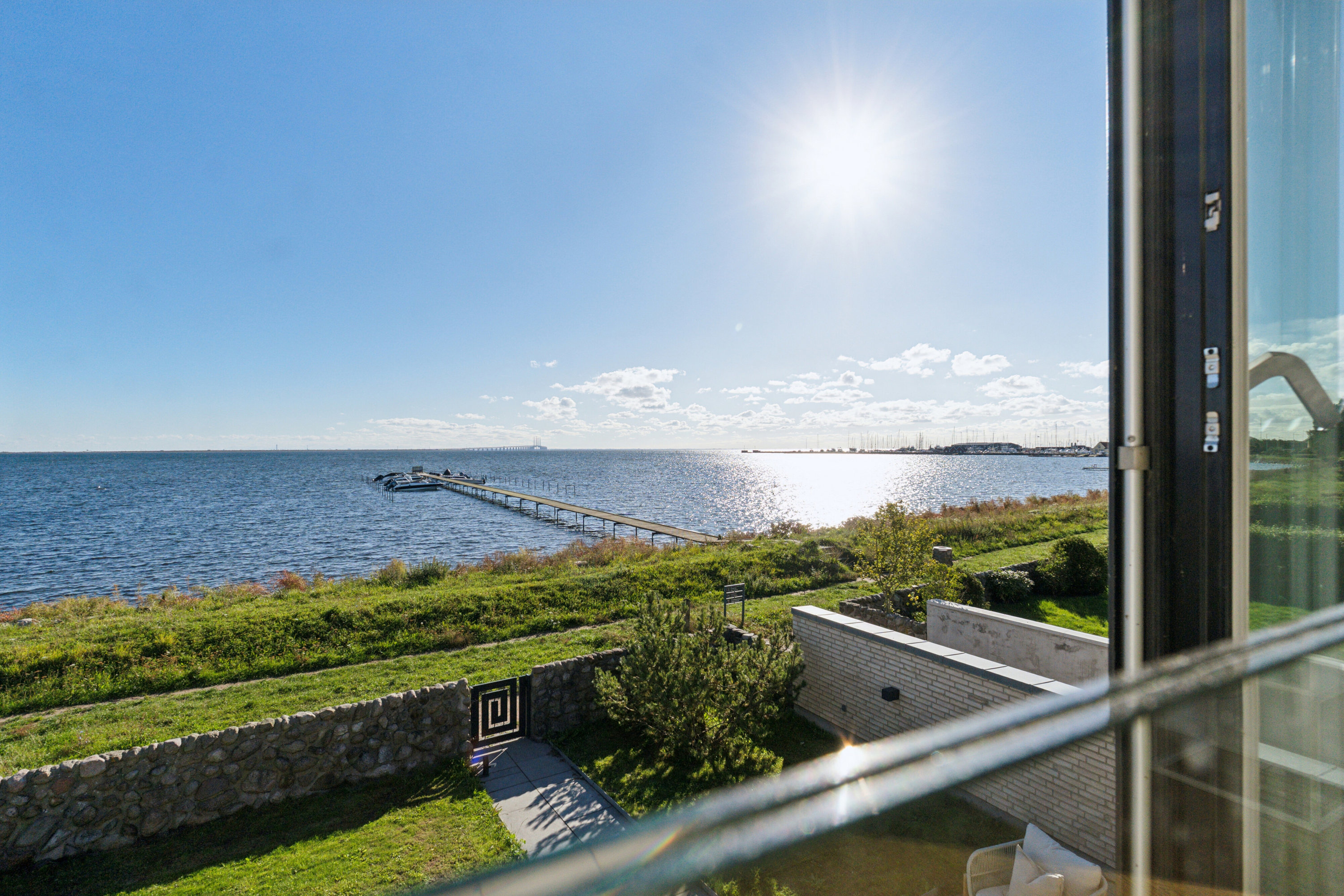 Fremhævet altan billede i fuldskærmstilstand. Billede af Øresunds Alle 33, 2791 Dragør