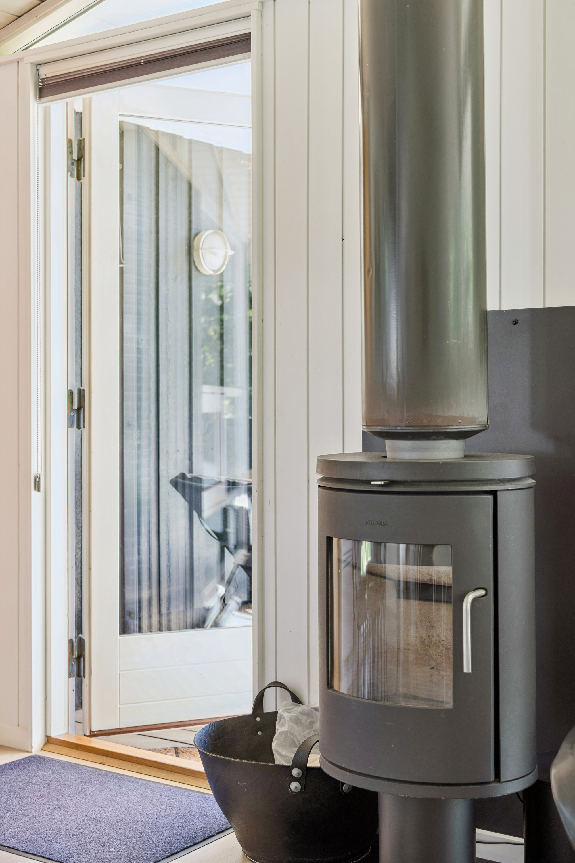 Fremhævet stue billede i fuldskærmstilstand. Billede af Dittevej 2, Gjerrild, 8500 Grenaa