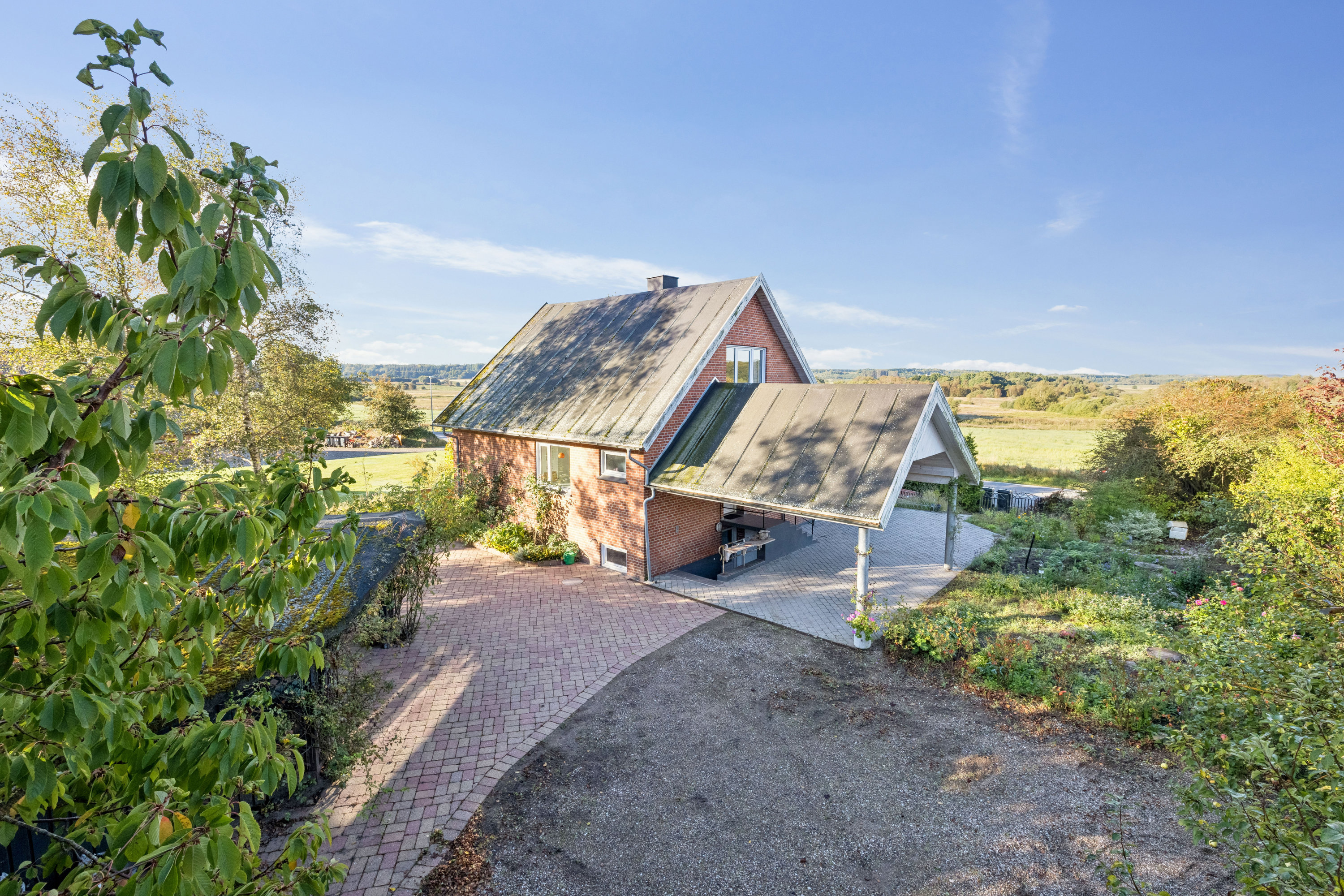 Miniaturebillede 1: ejendom 1. Billede af Tindbæk Byvej 11, Tindbæk, 8830 Tjele