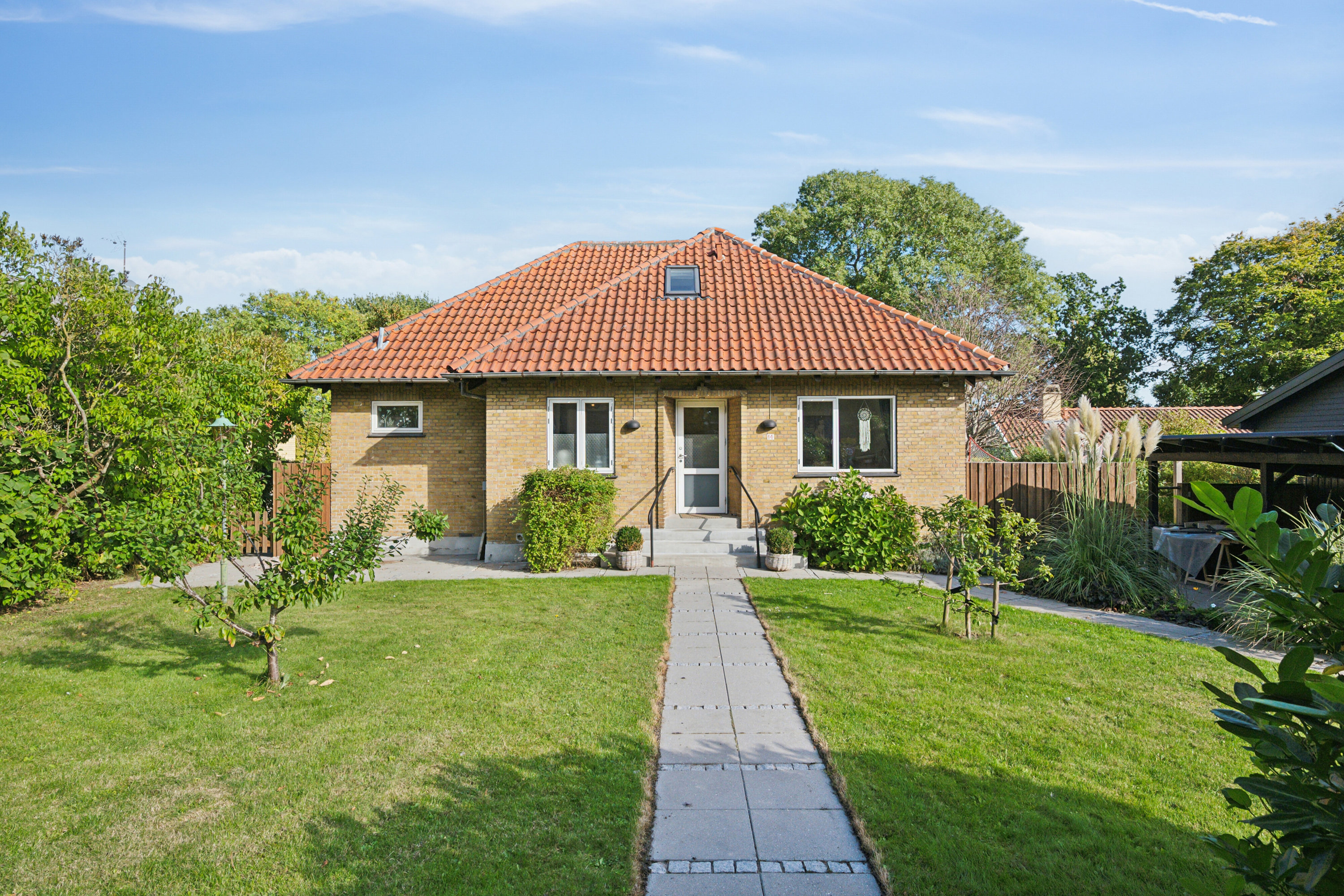 Miniaturebillede 1: udendørs. Billede af Voldumvej 14, 2610 Rødovre