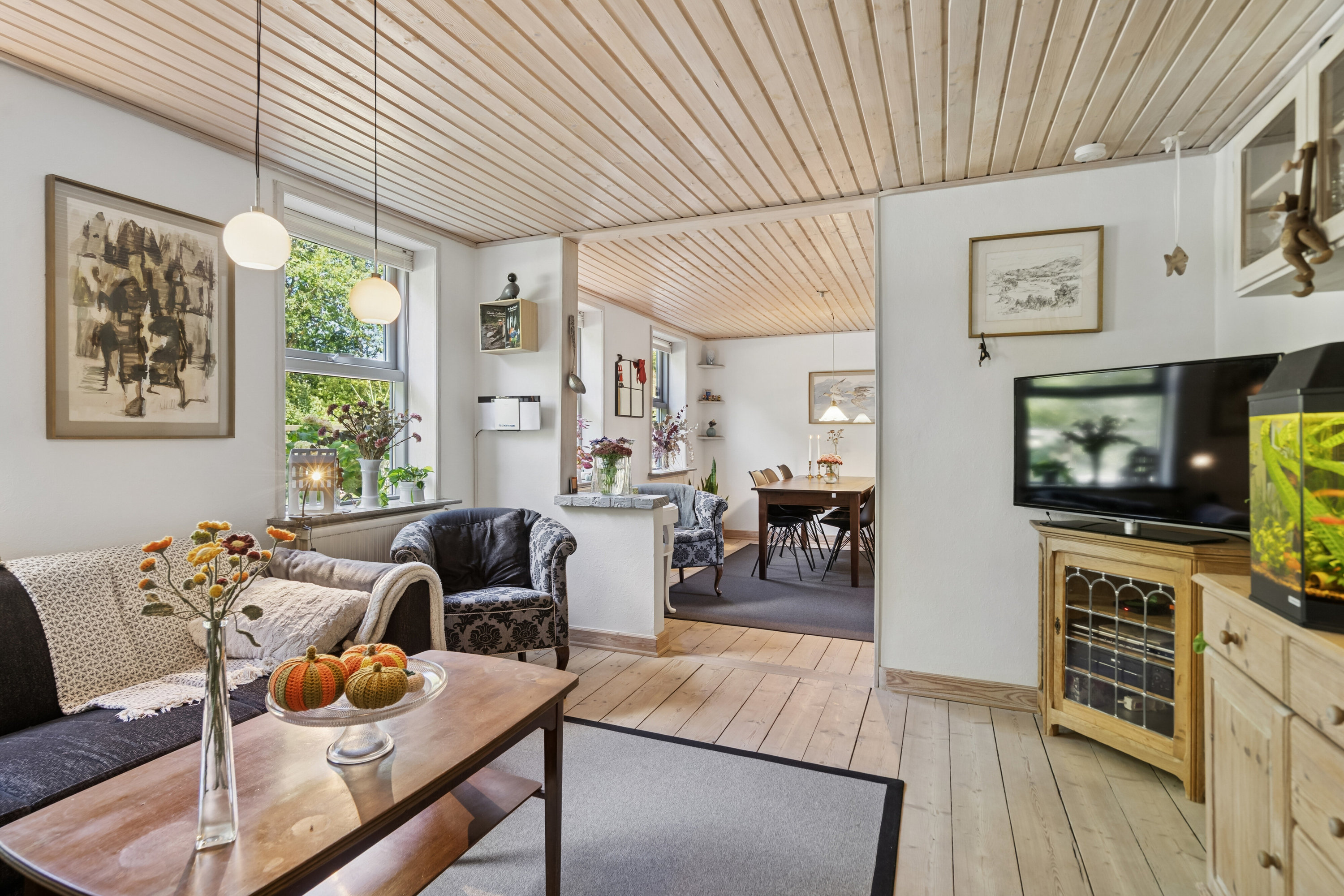 Fremhævet stue billede i fuldskærmstilstand. Billede af Faaborgvej 386, Dyrup, 5250 Odense SV