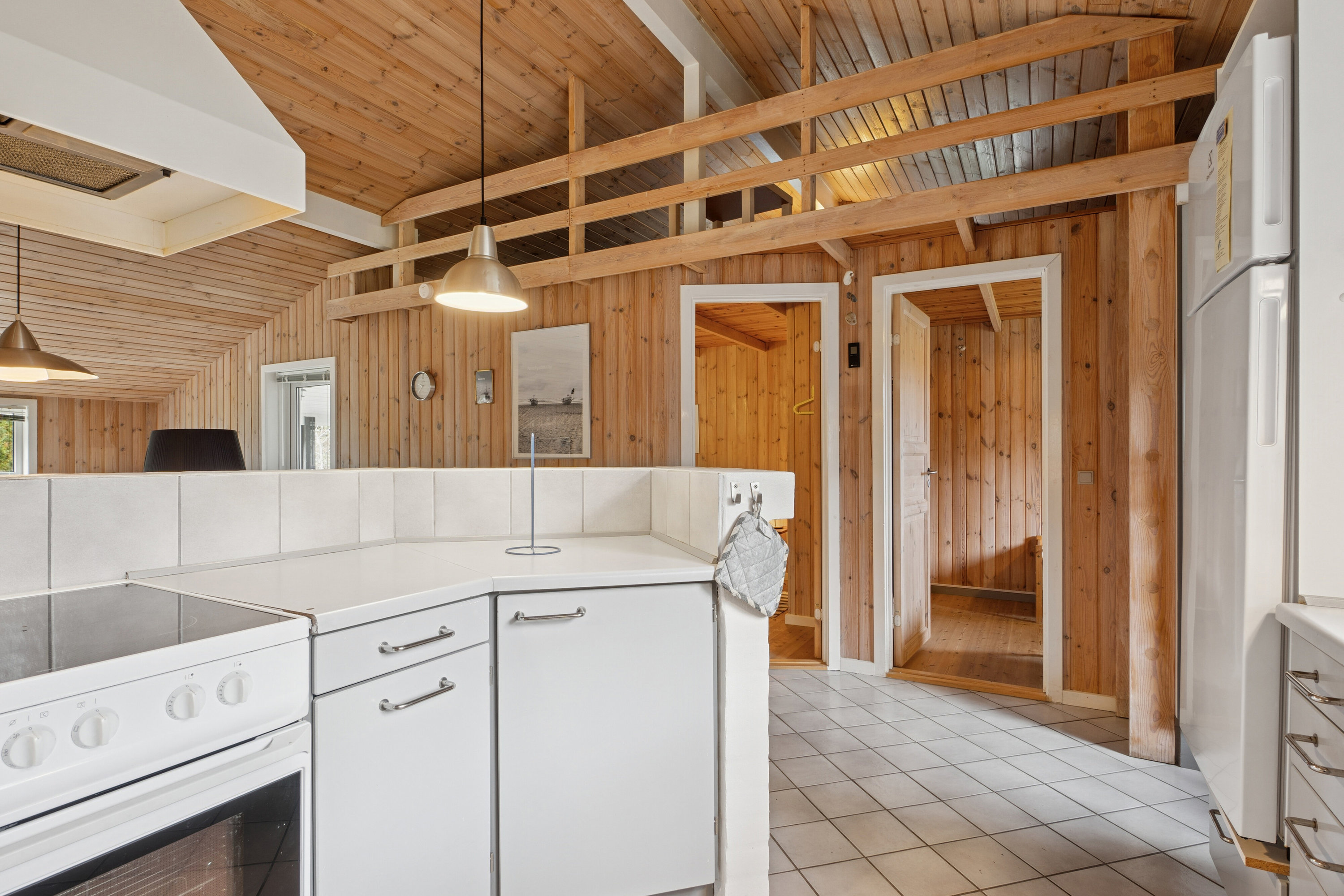 Fremhævet køkken billede i fuldskærmstilstand. Billede af Ørhagevej 4, Klitmøller, 7700 Thisted