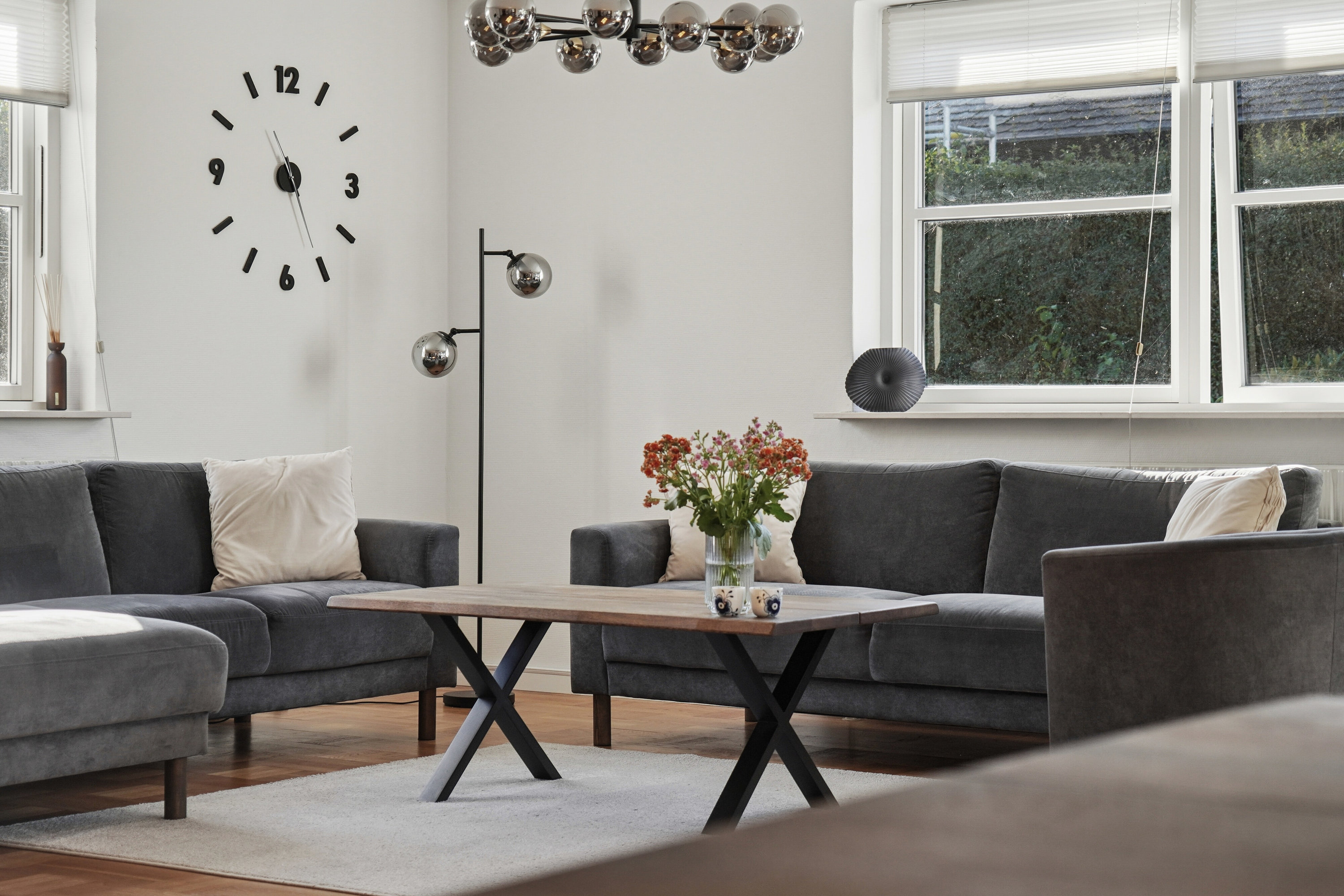 Fremhævet stue billede i fuldskærmstilstand. Billede af Provstehøjen 10, 4300 Holbæk