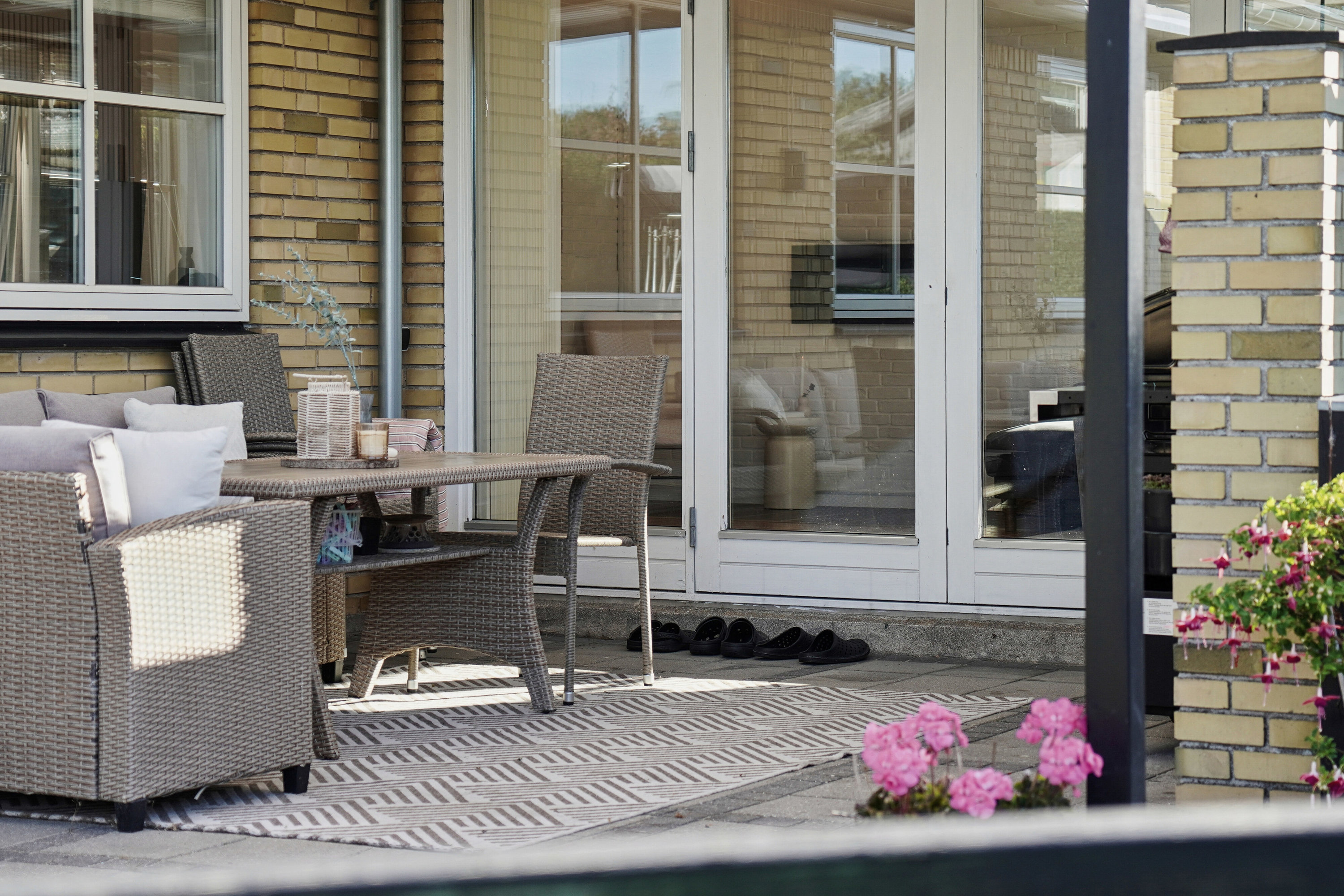 Fremhævet terrasse billede i fuldskærmstilstand. Billede af Provstehøjen 10, 4300 Holbæk