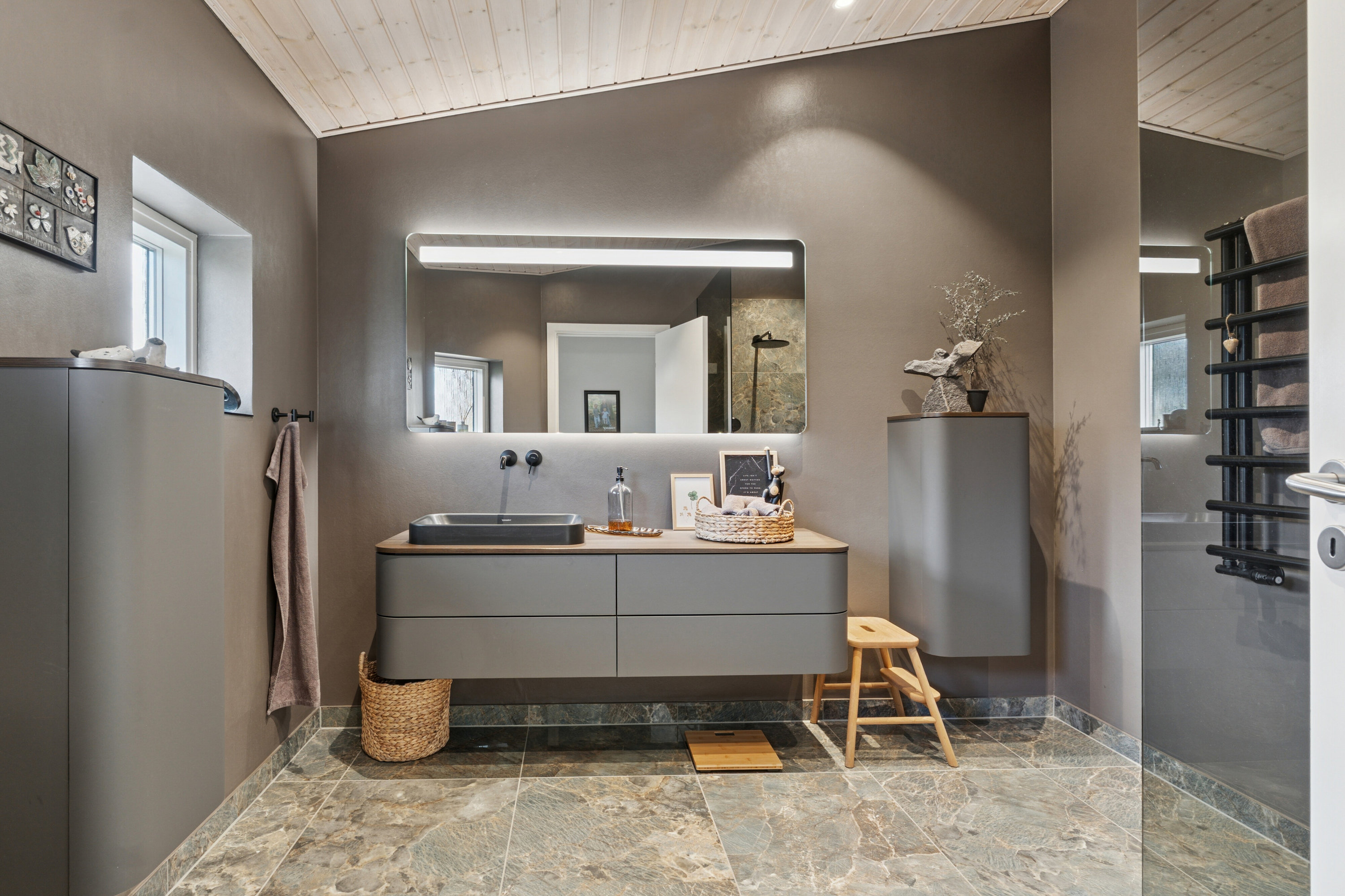 Fremhævet badeværelse billede i fuldskærmstilstand. Billede af Bjergfyrvej 28, Tornby, 9850 Hirtshals