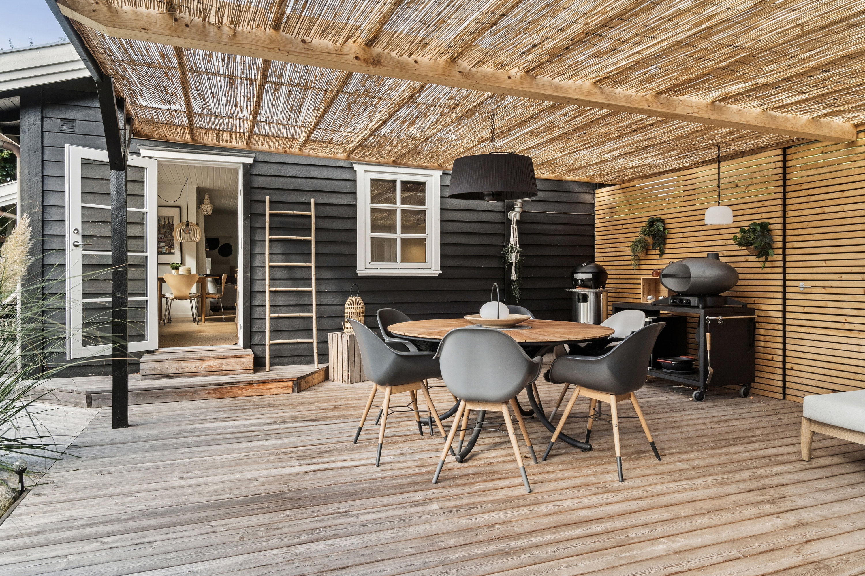 Miniaturebillede 2: overdækket terrasse. Billede af Mogens Heeringsvej 1, Vig Lyng, 4560 Vig