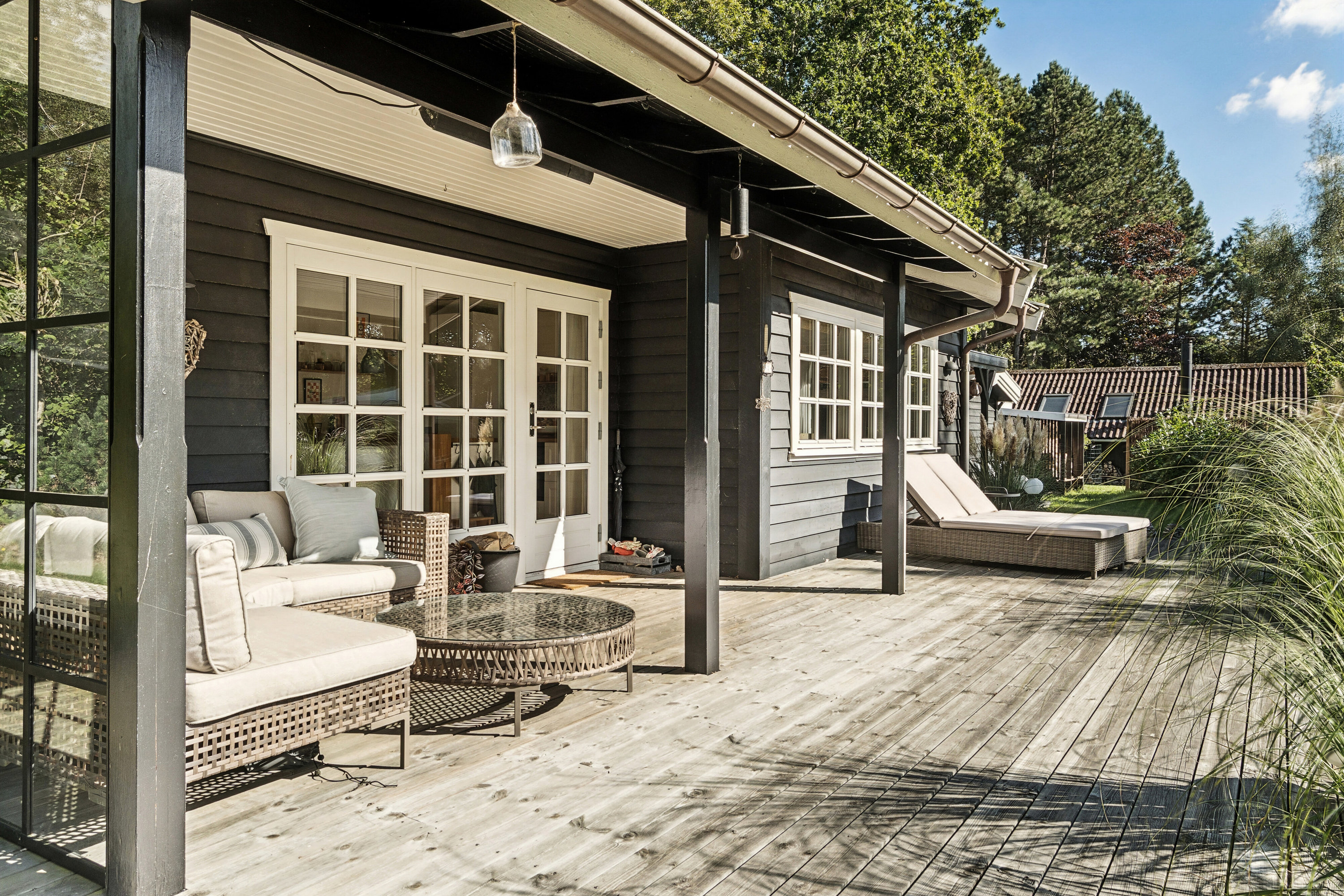 Fremhævet overdækket terrasse billede i fuldskærmstilstand. Billede af Mogens Heeringsvej 1, Vig Lyng, 4560 Vig