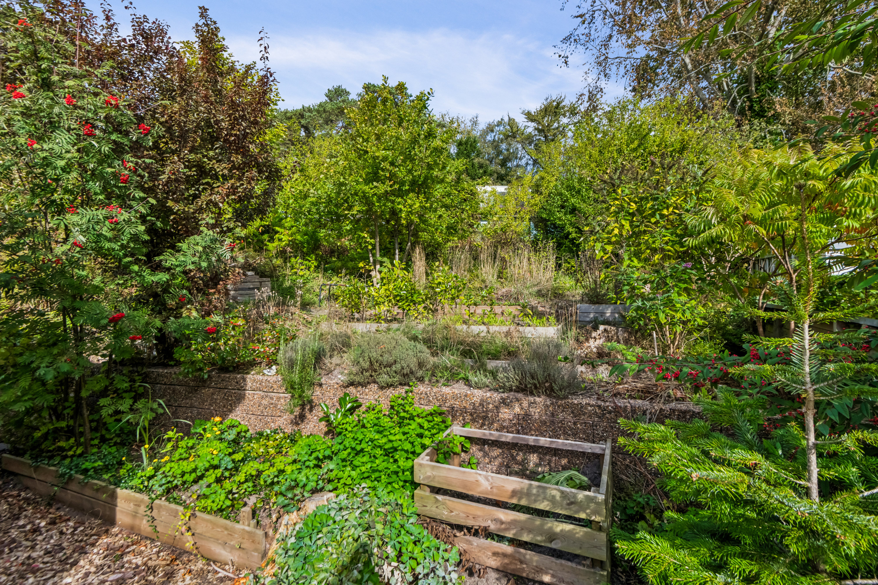 Fremhævet have billede i fuldskærmstilstand. Billede af Landlystvej 39, Gug, 9210 Aalborg SØ