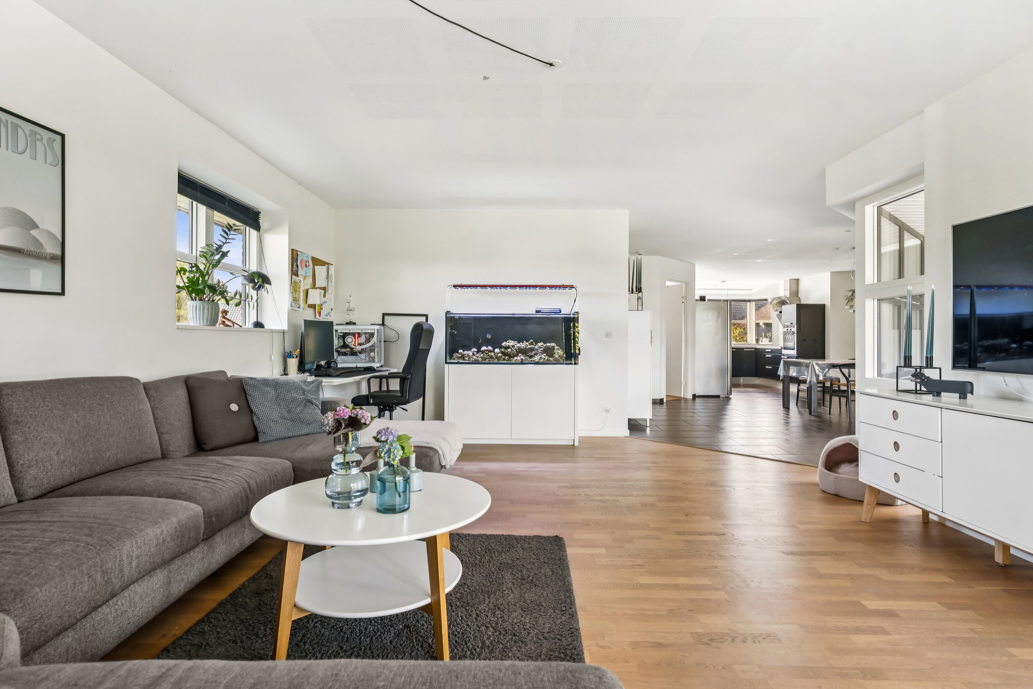 Fremhævet stue billede i fuldskærmstilstand. Billede af Lundsbjergvej 10, Harridslev, 8930 Randers NØ