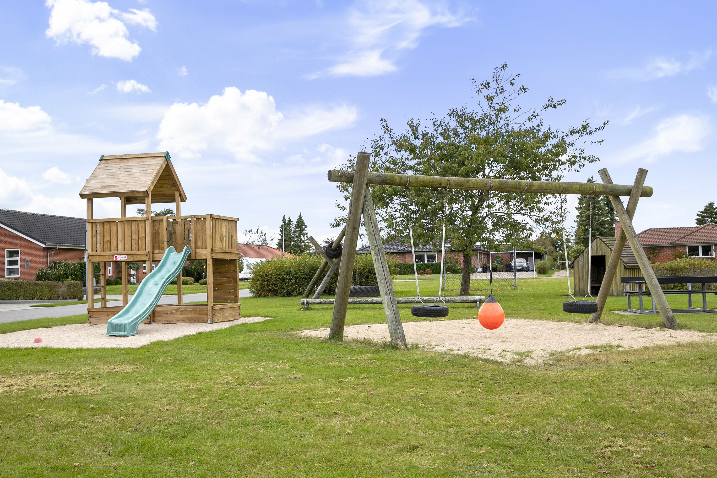 Fremhævet område billede i fuldskærmstilstand. Billede af Storebæltsvej 12, 9700 Brønderslev