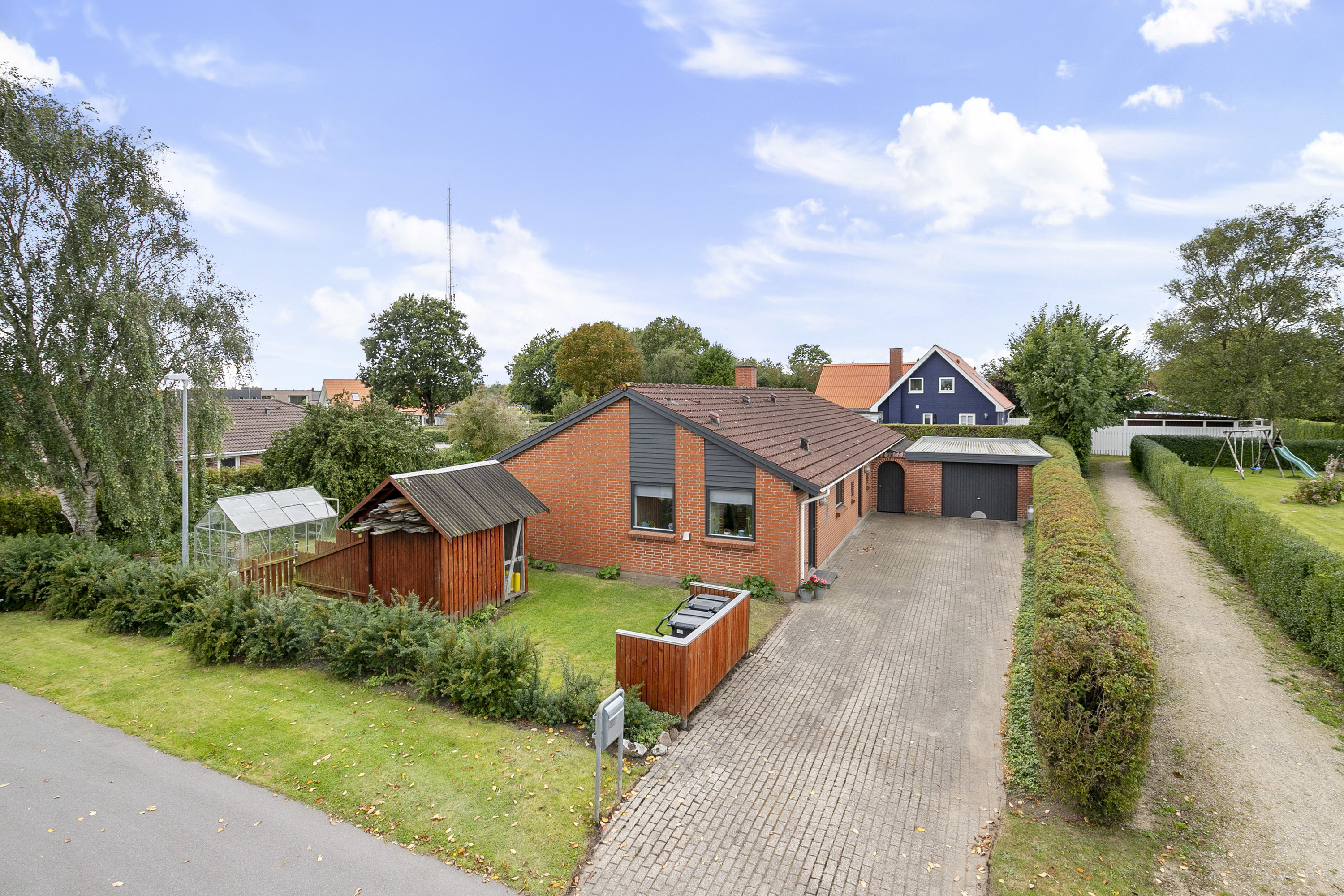 Fremhævet ejendommen billede i fuldskærmstilstand. Billede af Storebæltsvej 12, 9700 Brønderslev