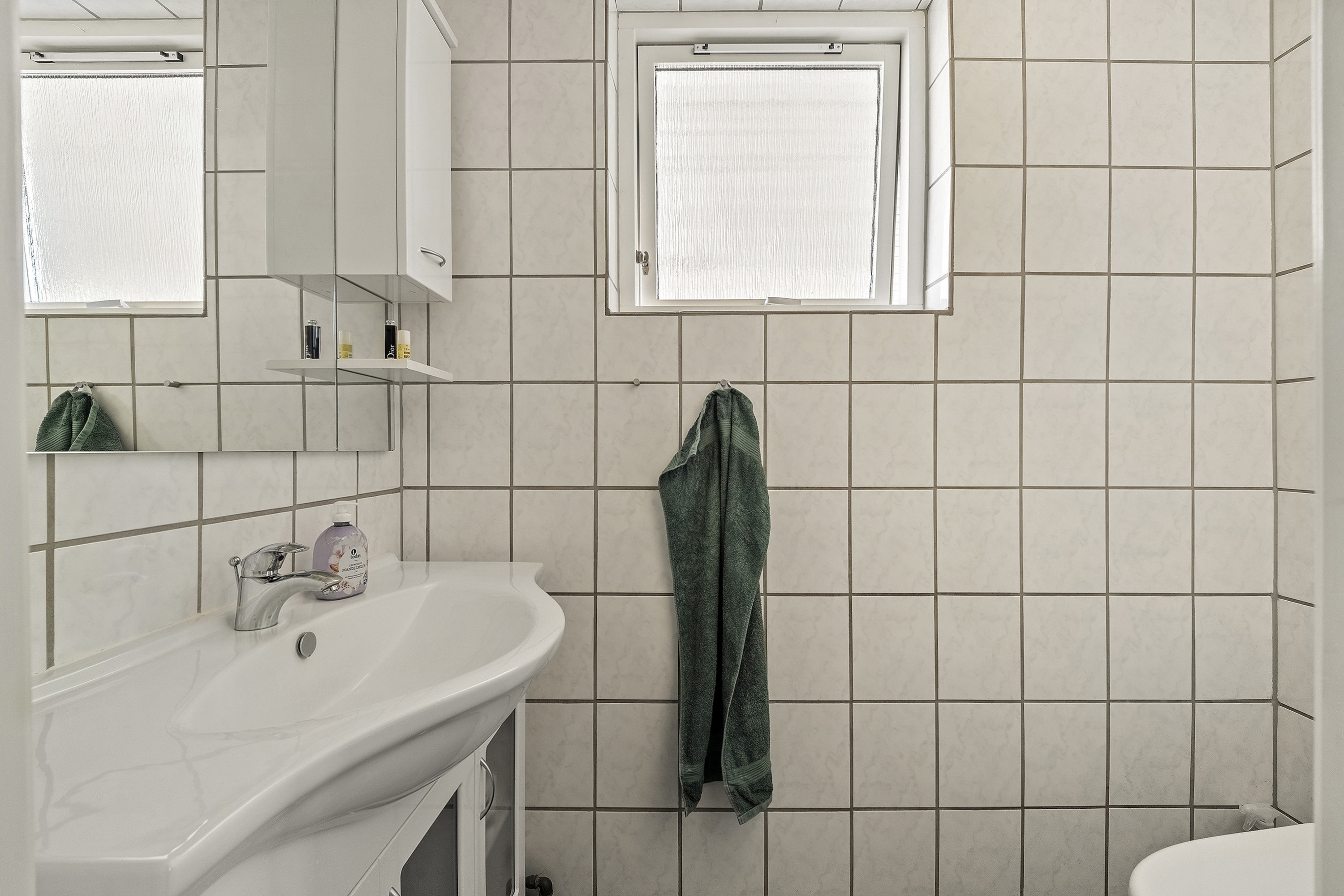 Fremhævet toilet billede i fuldskærmstilstand. Billede af Oensvej 17, 8700 Horsens