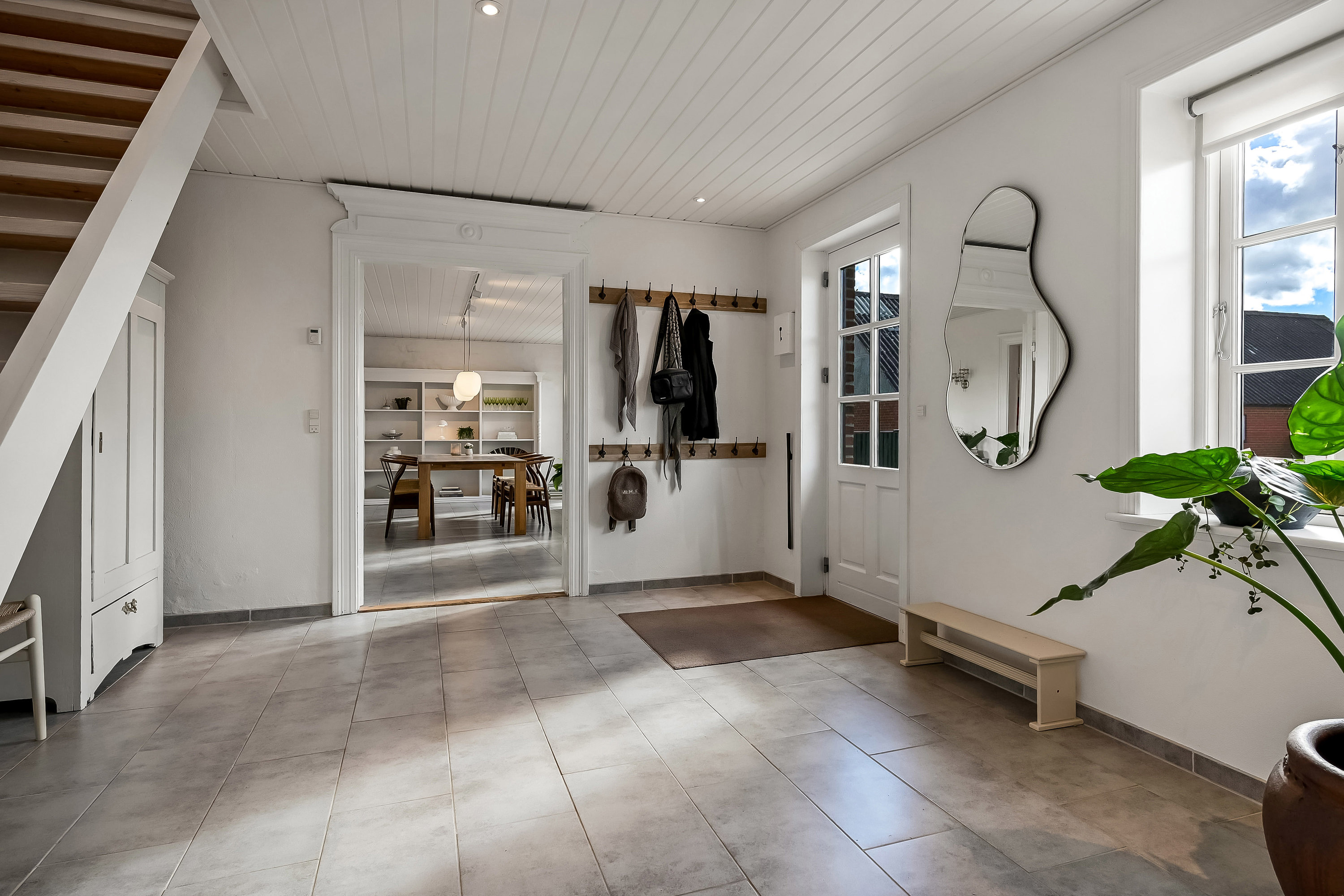 Fremhævet stue billede i fuldskærmstilstand. Billede af Agergårdvej 10, Vejrum, 7600 Struer