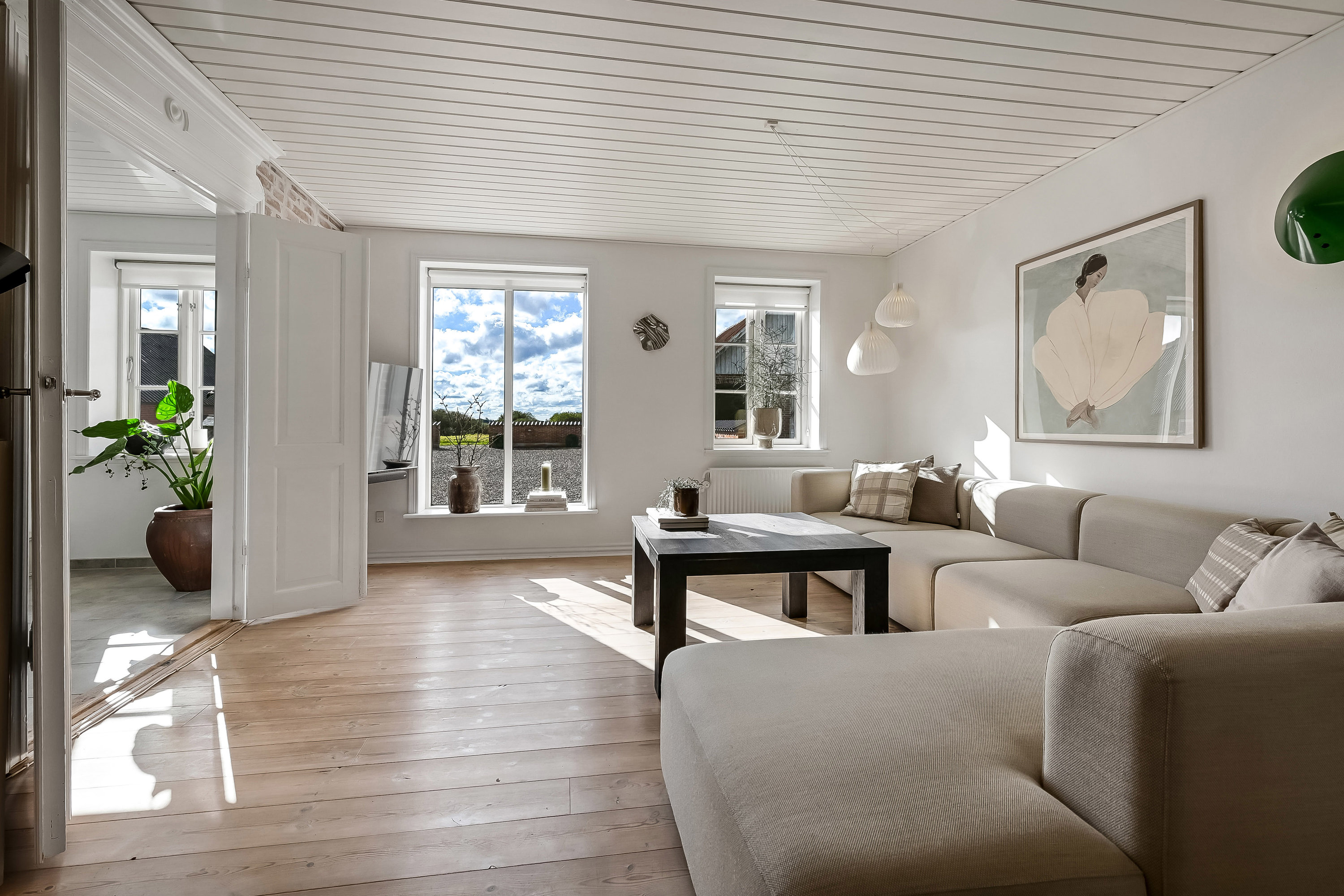 Fremhævet stue billede i fuldskærmstilstand. Billede af Agergårdvej 10, Vejrum, 7600 Struer