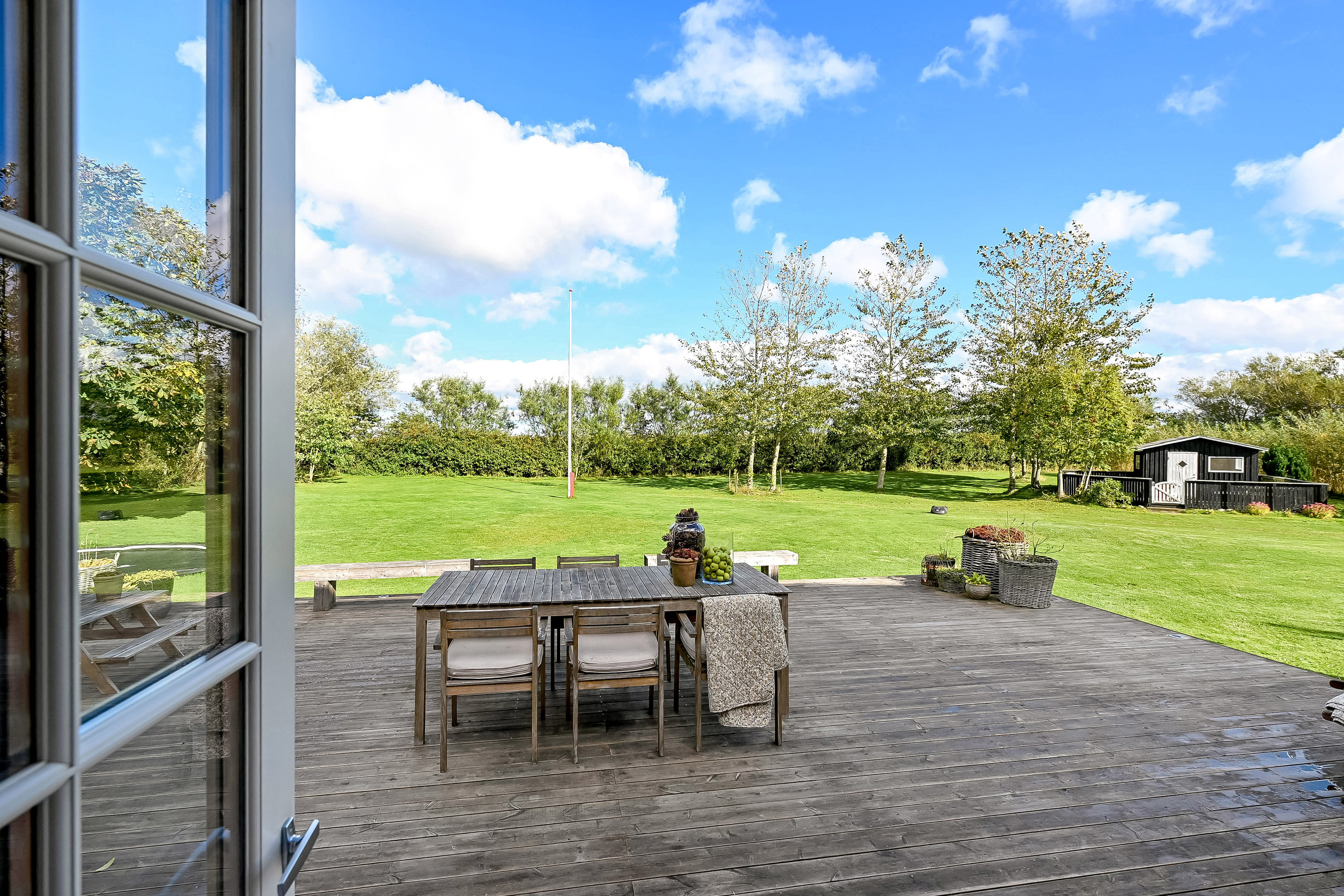 Fremhævet terrasse billede i fuldskærmstilstand. Billede af Agergårdvej 10, Vejrum, 7600 Struer