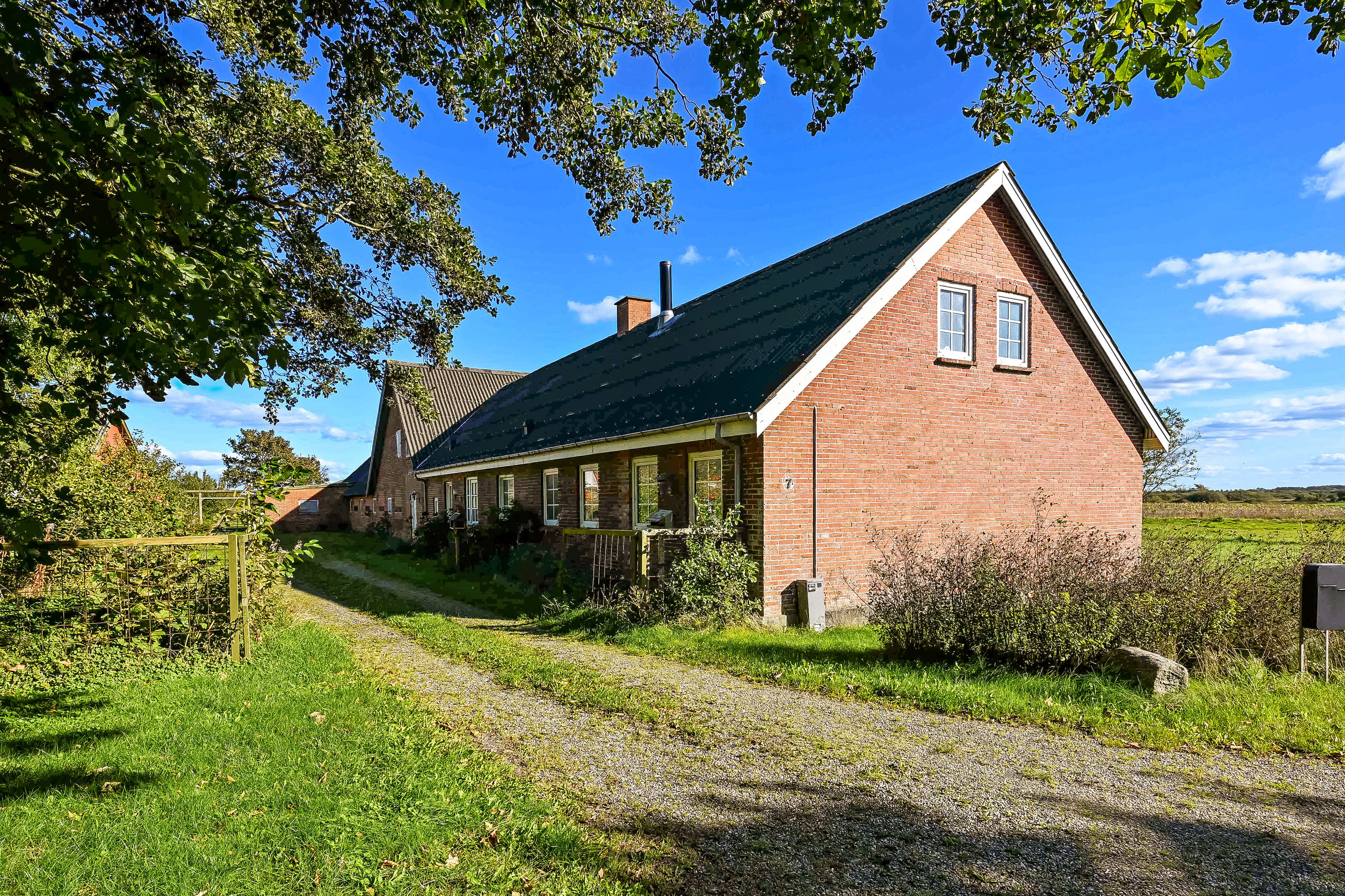 Fremhævet ejendommen billede i fuldskærmstilstand. Billede af Bækbyvej 7, Skalstrup, 7570 Vemb