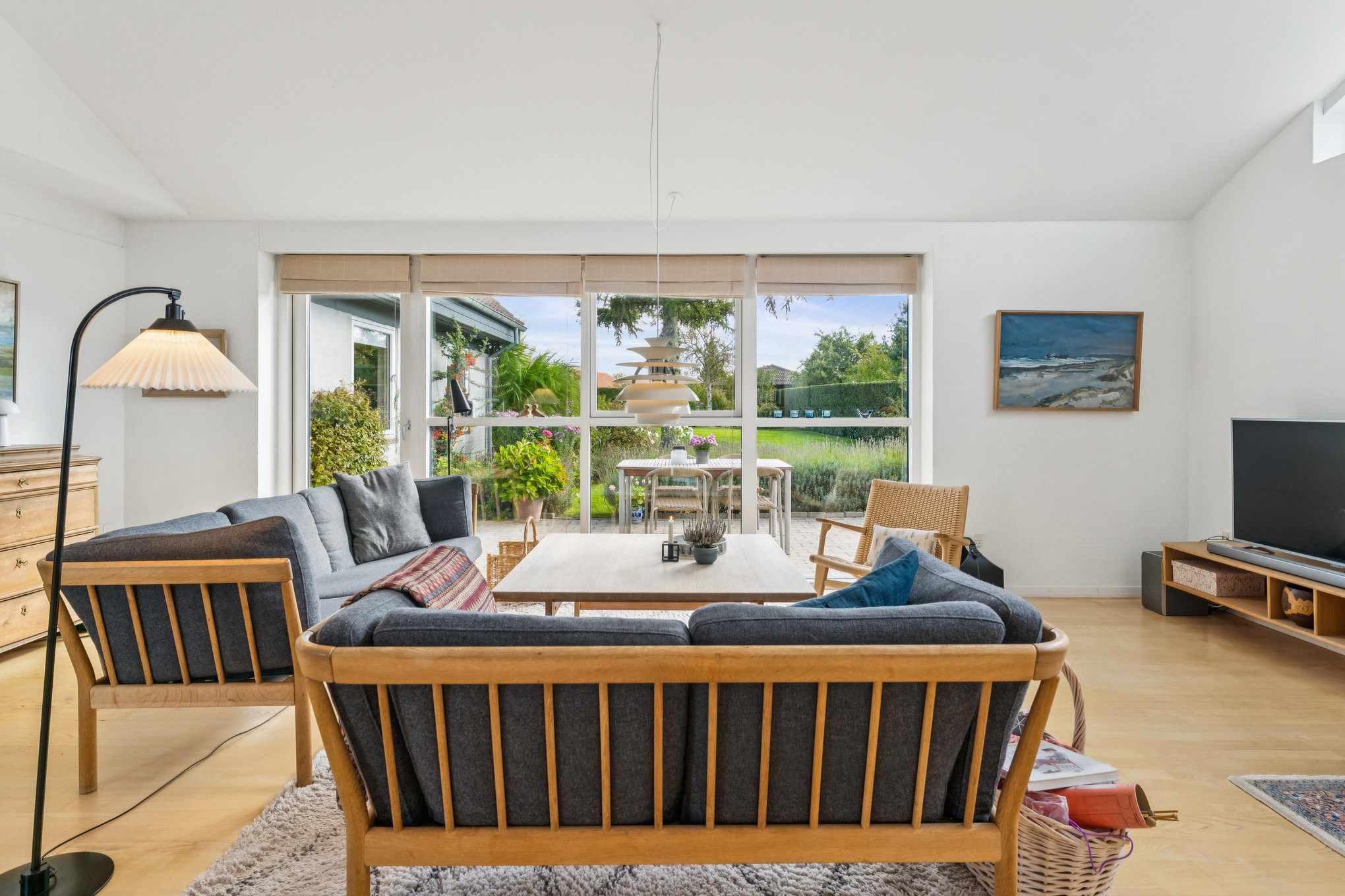 Fremhævet stue billede i fuldskærmstilstand. Billede af Demstrupvej 54, 8930 Randers NØ