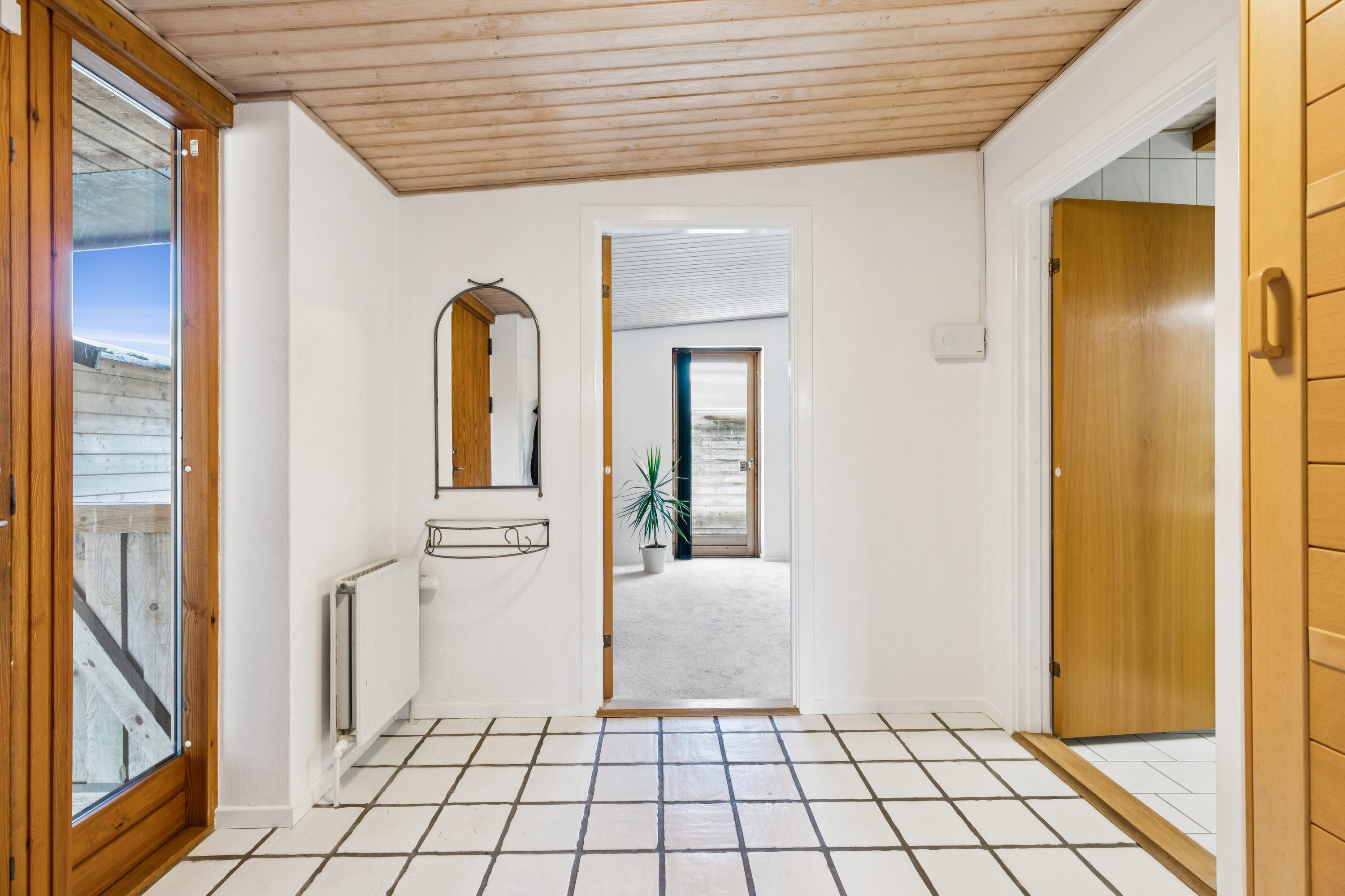 Fremhævet gang billede i fuldskærmstilstand. Billede af Bredekærs Vænge 211, 2635 Ishøj