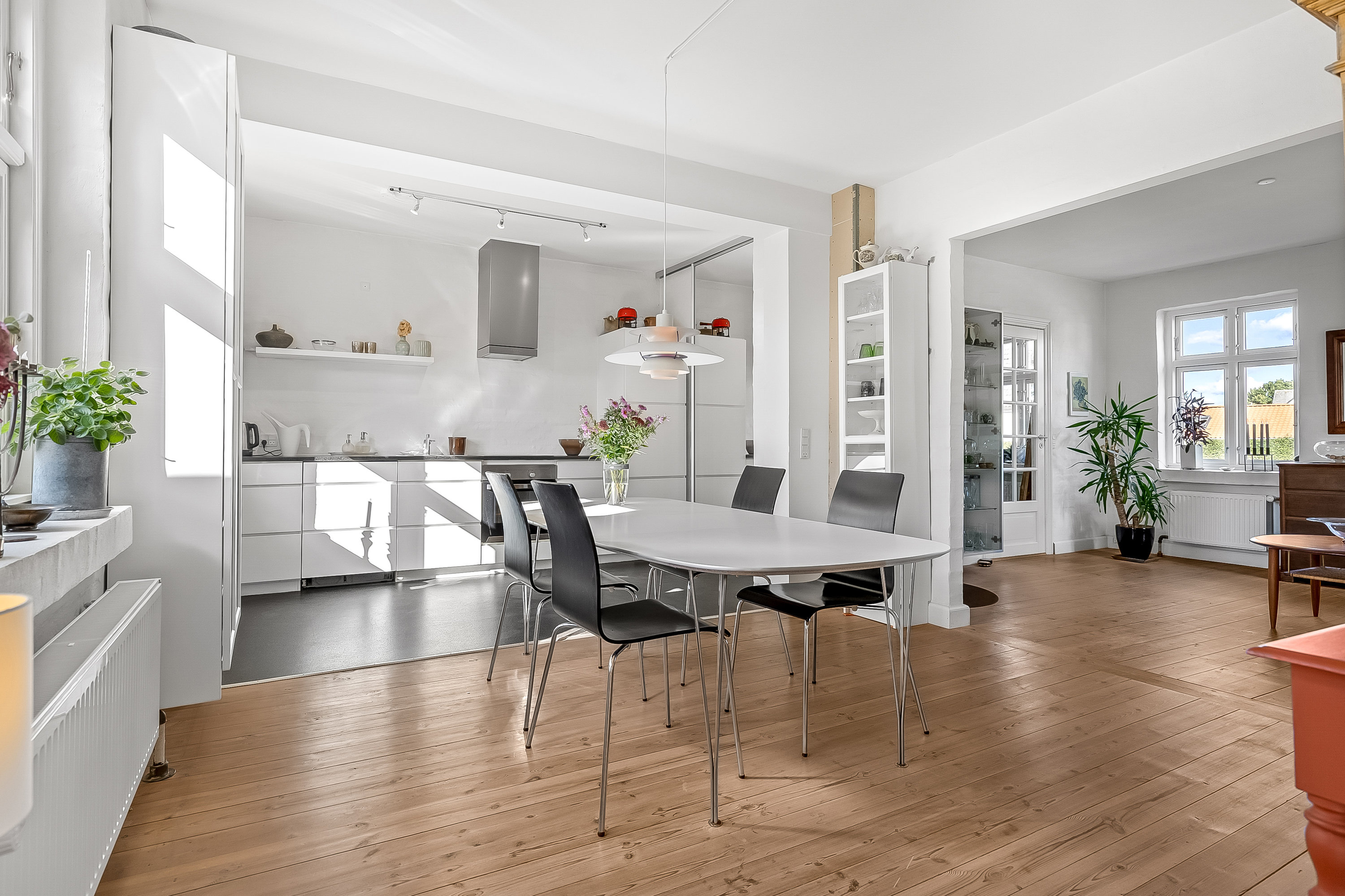 Fremhævet køkken alrum billede i fuldskærmstilstand. Billede af Hostrupsvej 10, 6000 Kolding